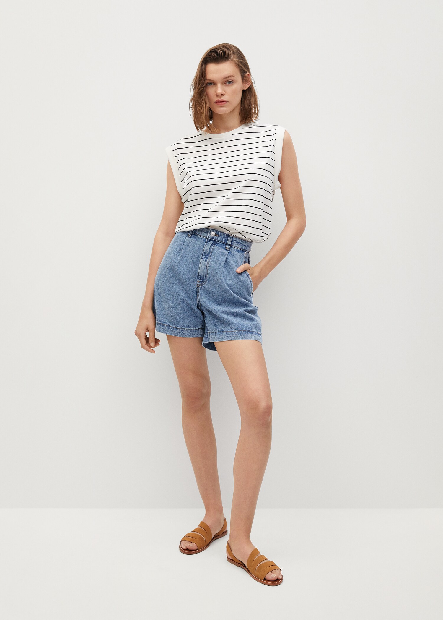 Slouchy shorts met bandplooien - Overzichtstekening