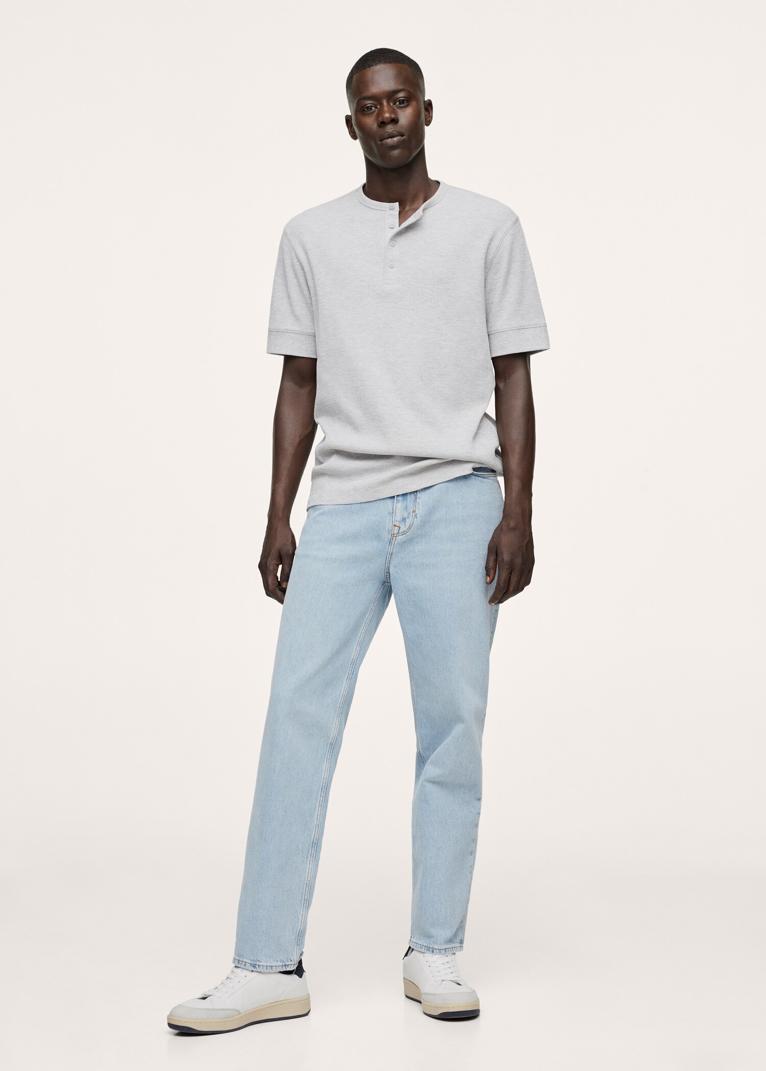Henleyshirt aus Strick - Allgemeine Ansicht