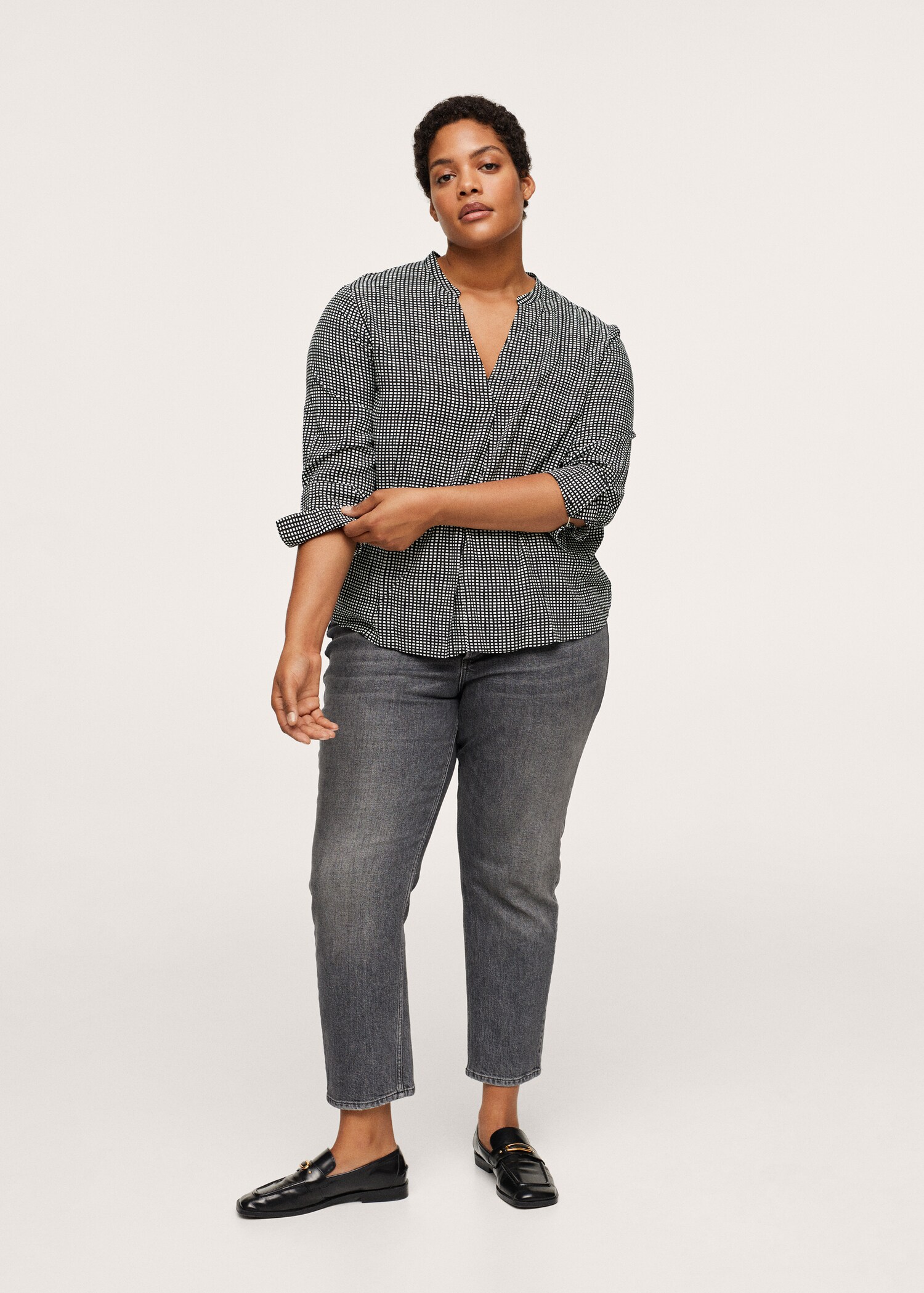 Flowy printed blouse - General plane