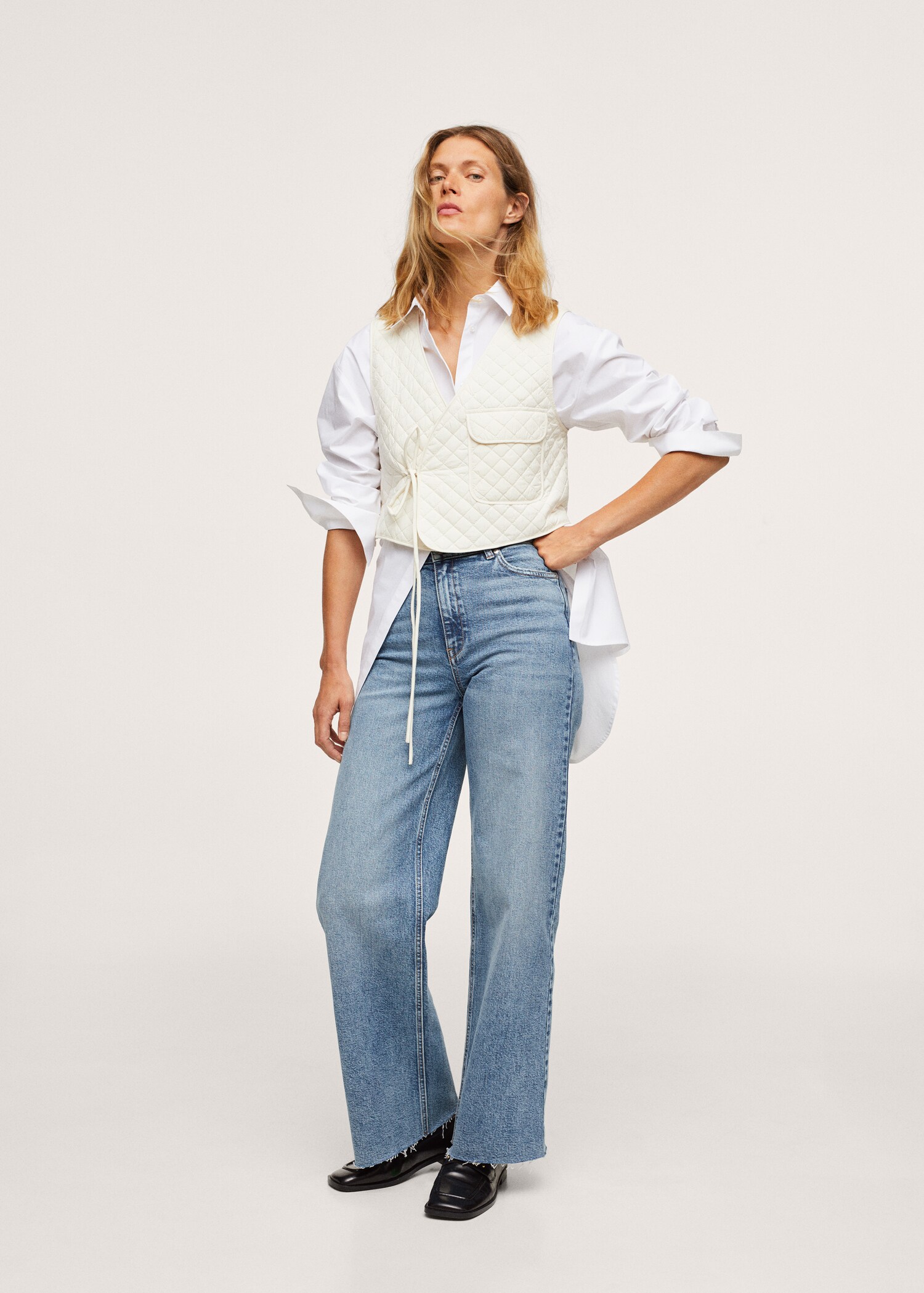 Jeans wideleg tiro alto - Plano general