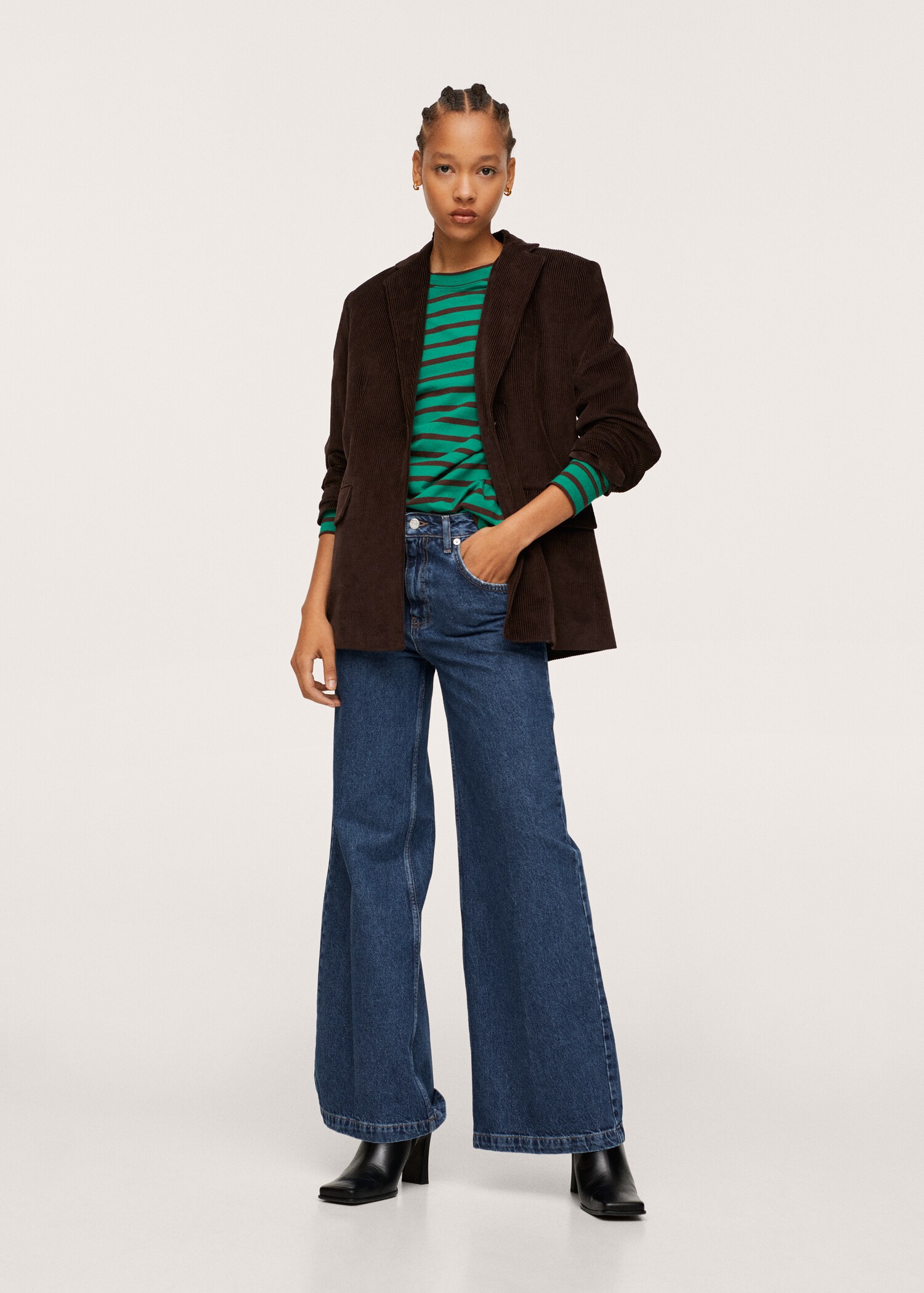 Jeans wideleg tiro alto - Plano general