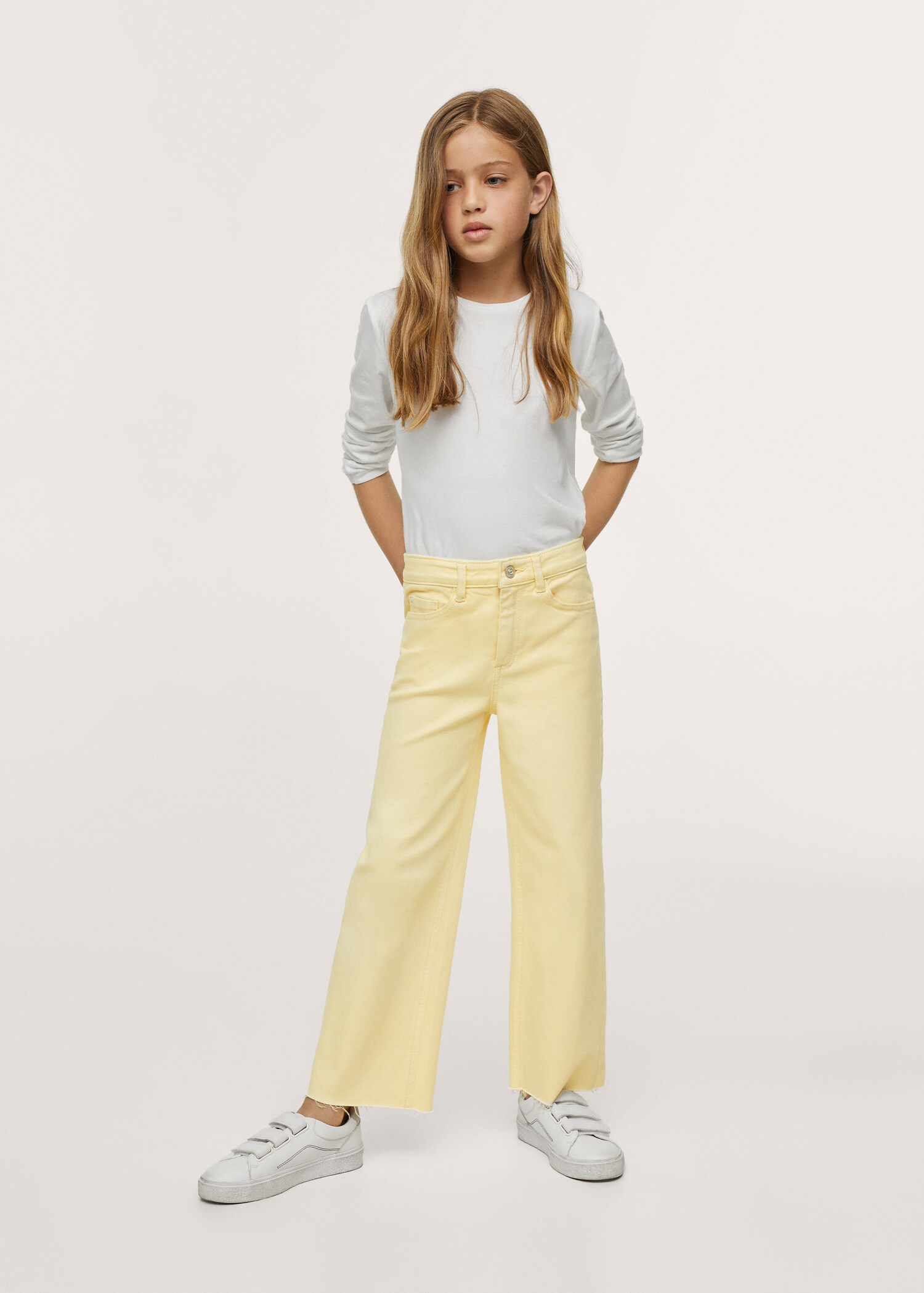 Culotte-Jeans mit ausgefranstem Saum - Allgemeine Ansicht
