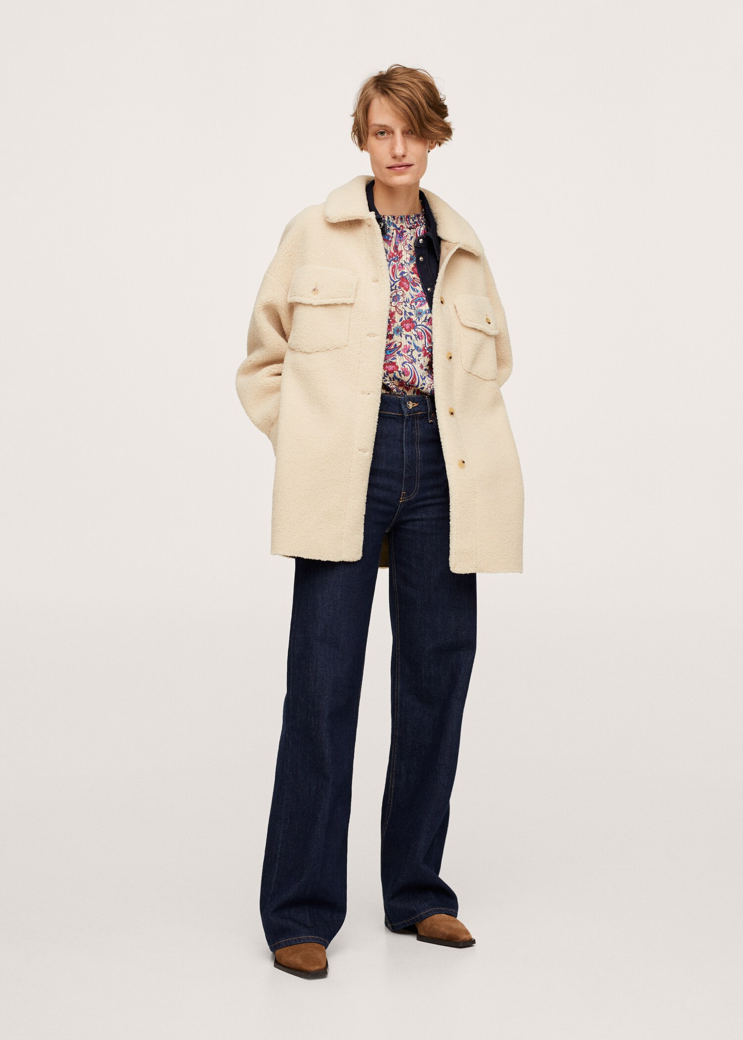 Faux fur pocket jacket - General plane
