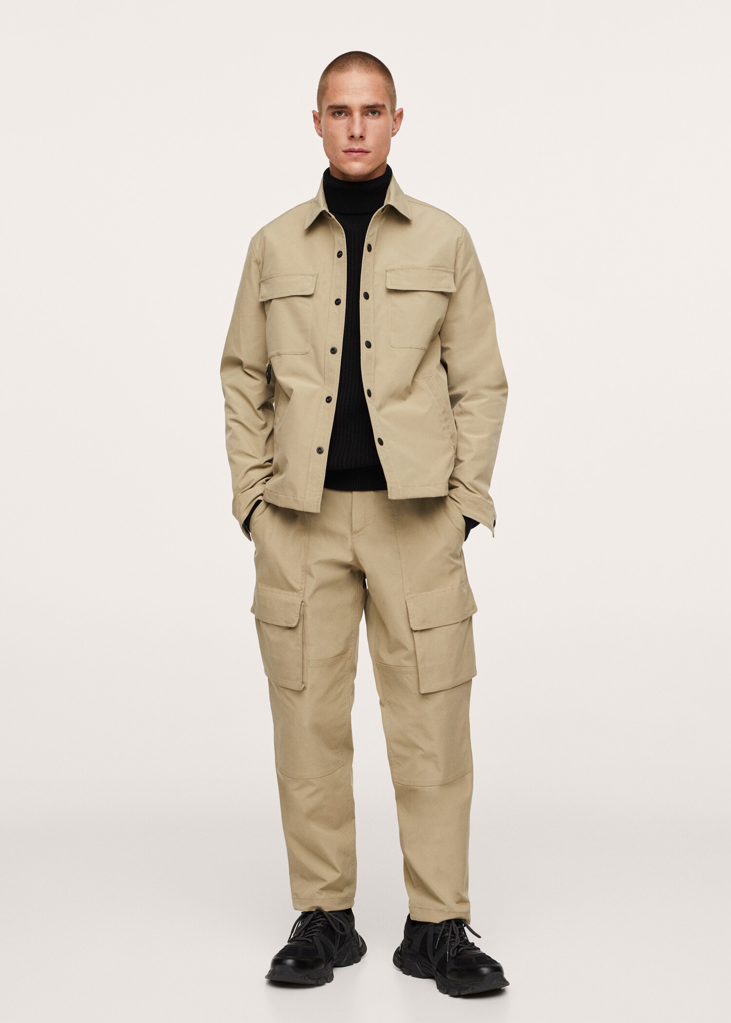Sobrecamisa impermeable bolsillos - Plano general