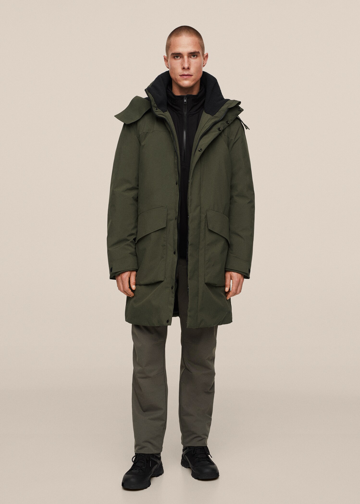 Waterproof padded parka - General plane