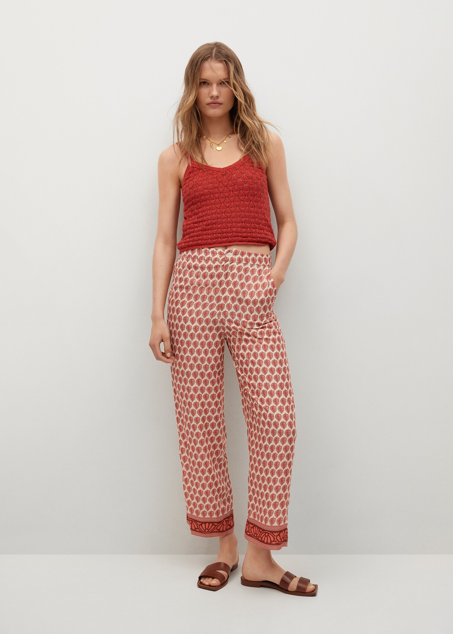 Pantalón estampado combinado - Plano general