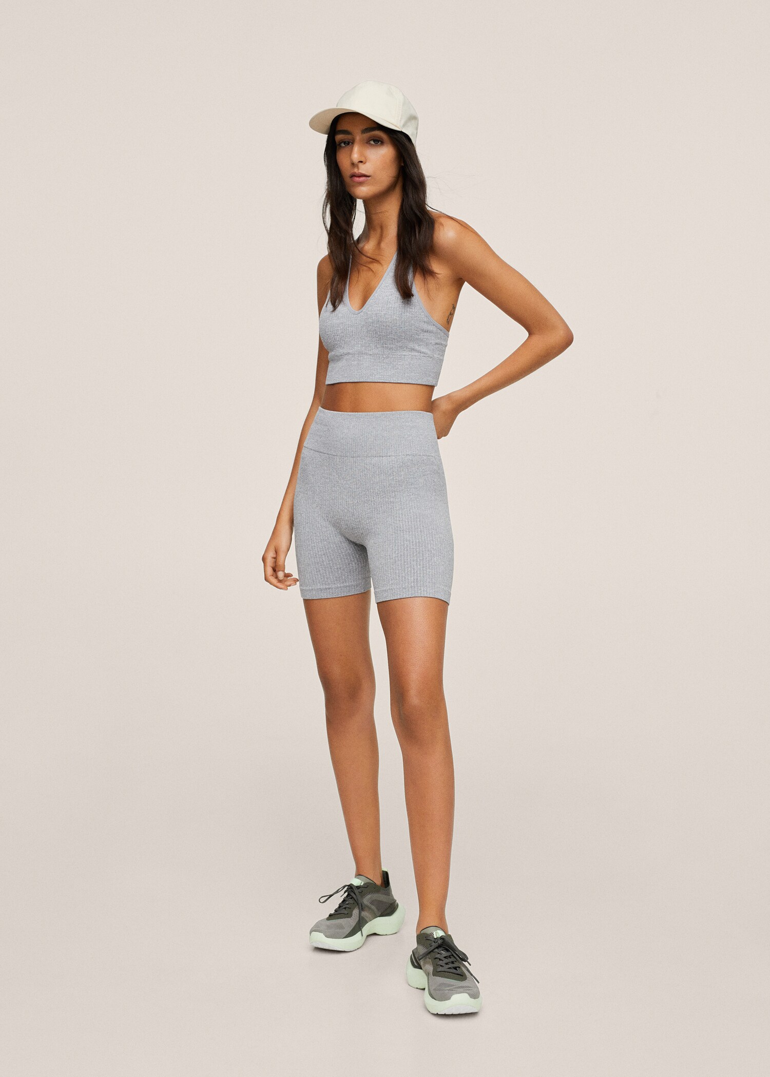 Leggings deportivos seamless - Plano general