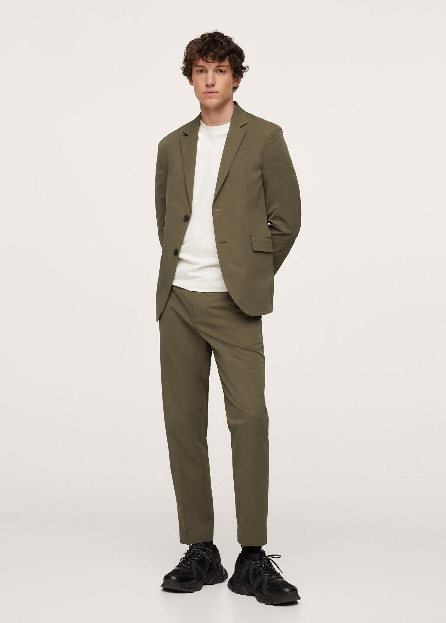 Pantalón traje slim fit stretch - Plano general