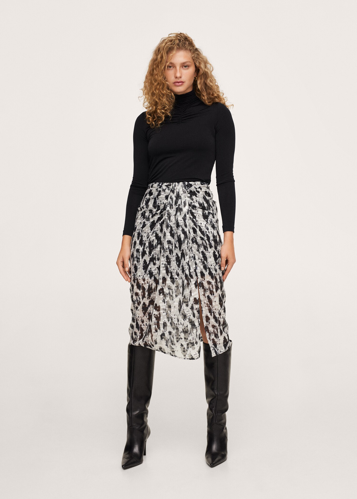 Falda midi estampada - Plano general