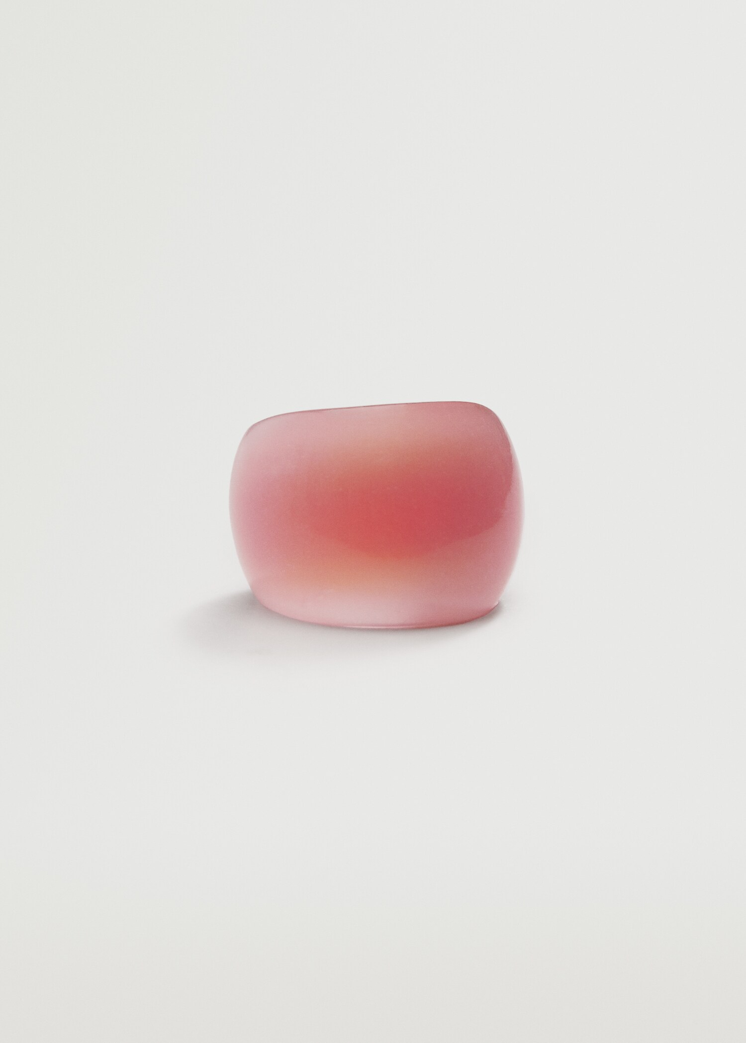 Anillo grande cristal - Plano general