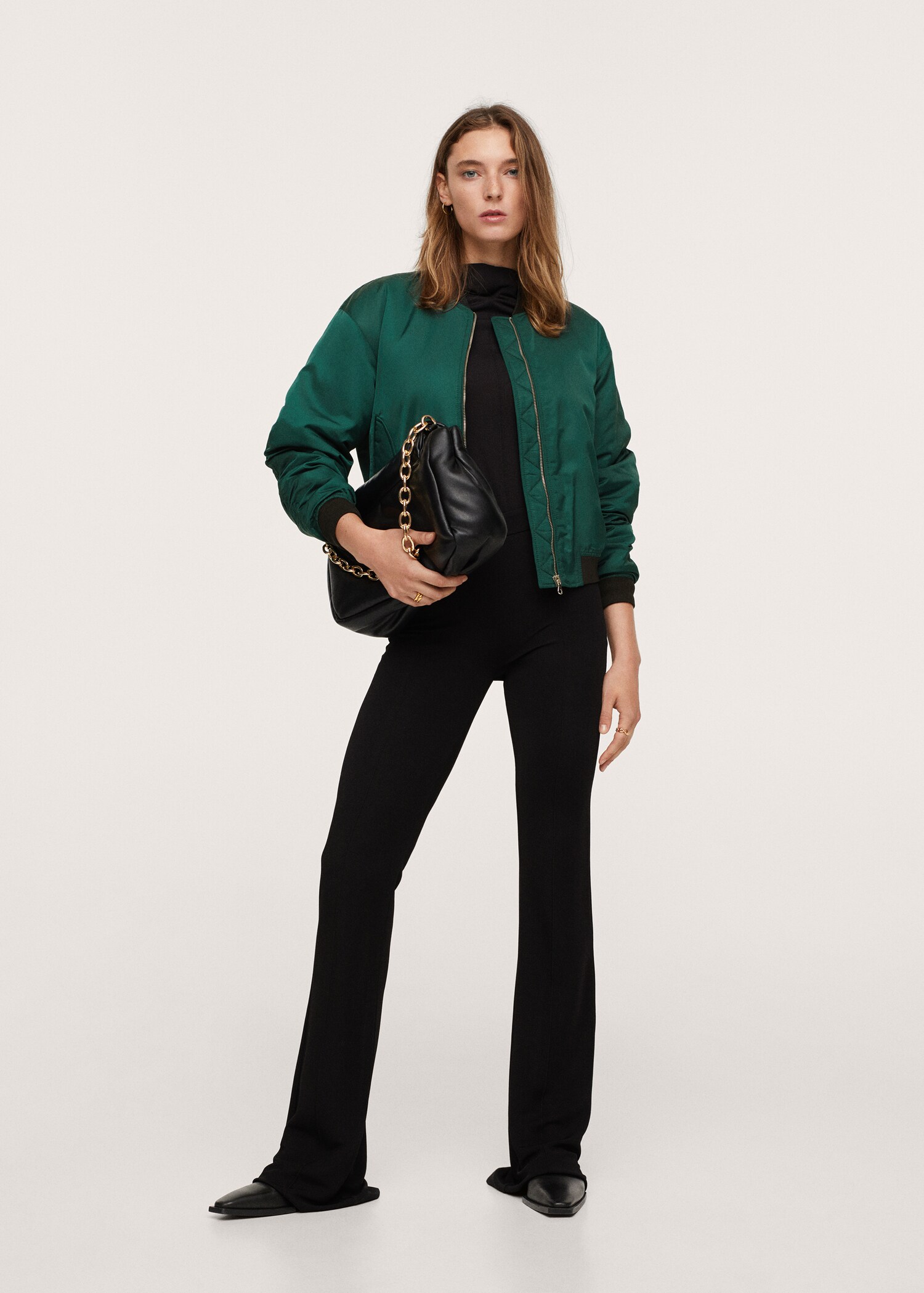 Chaqueta bomber  - Plano general