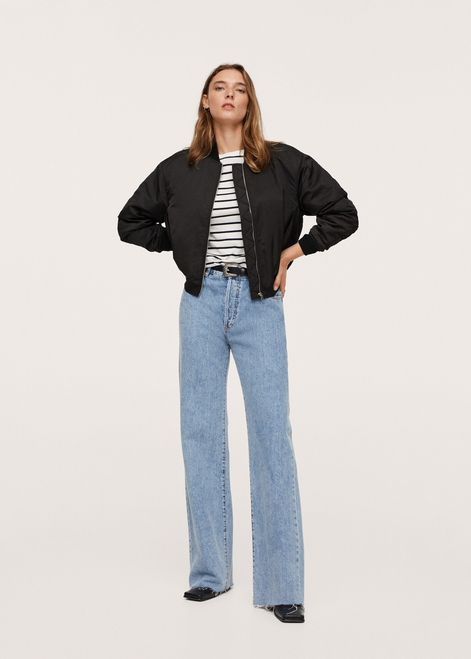 Chaqueta bomber  - Plano general