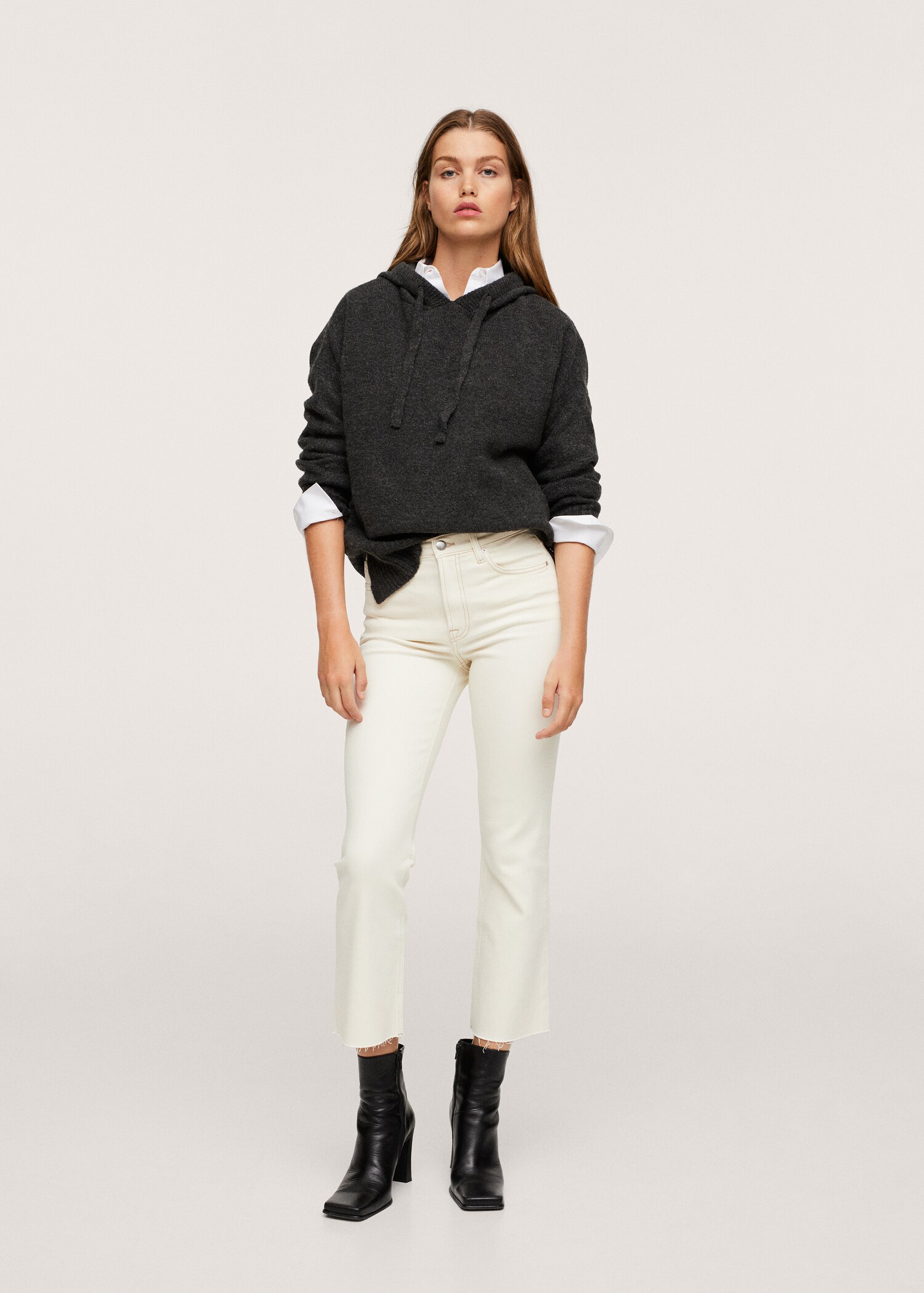 Vaqueros bootcut tiro alto - Plano general
