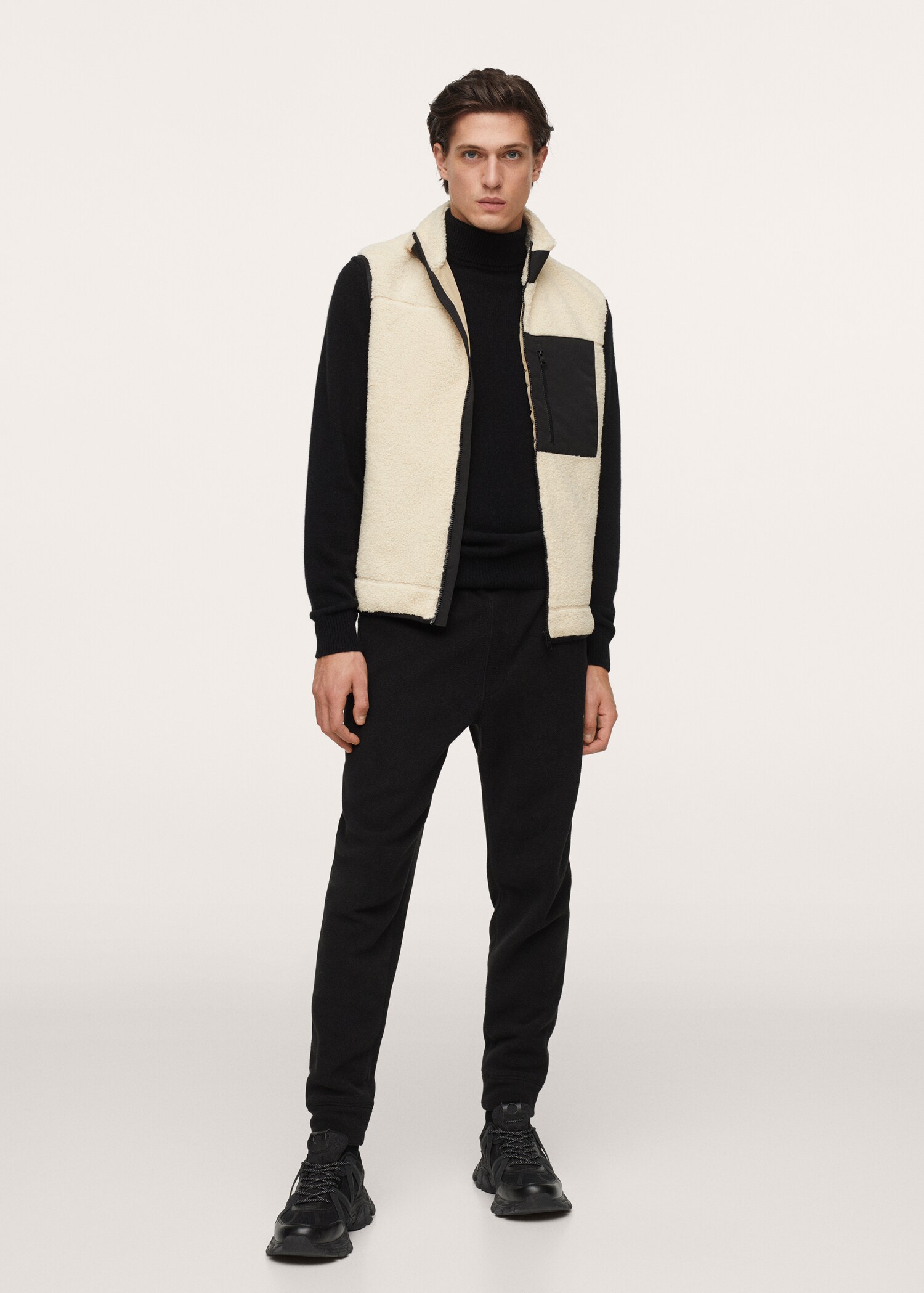 Combined shearling-effect gilet - General plane