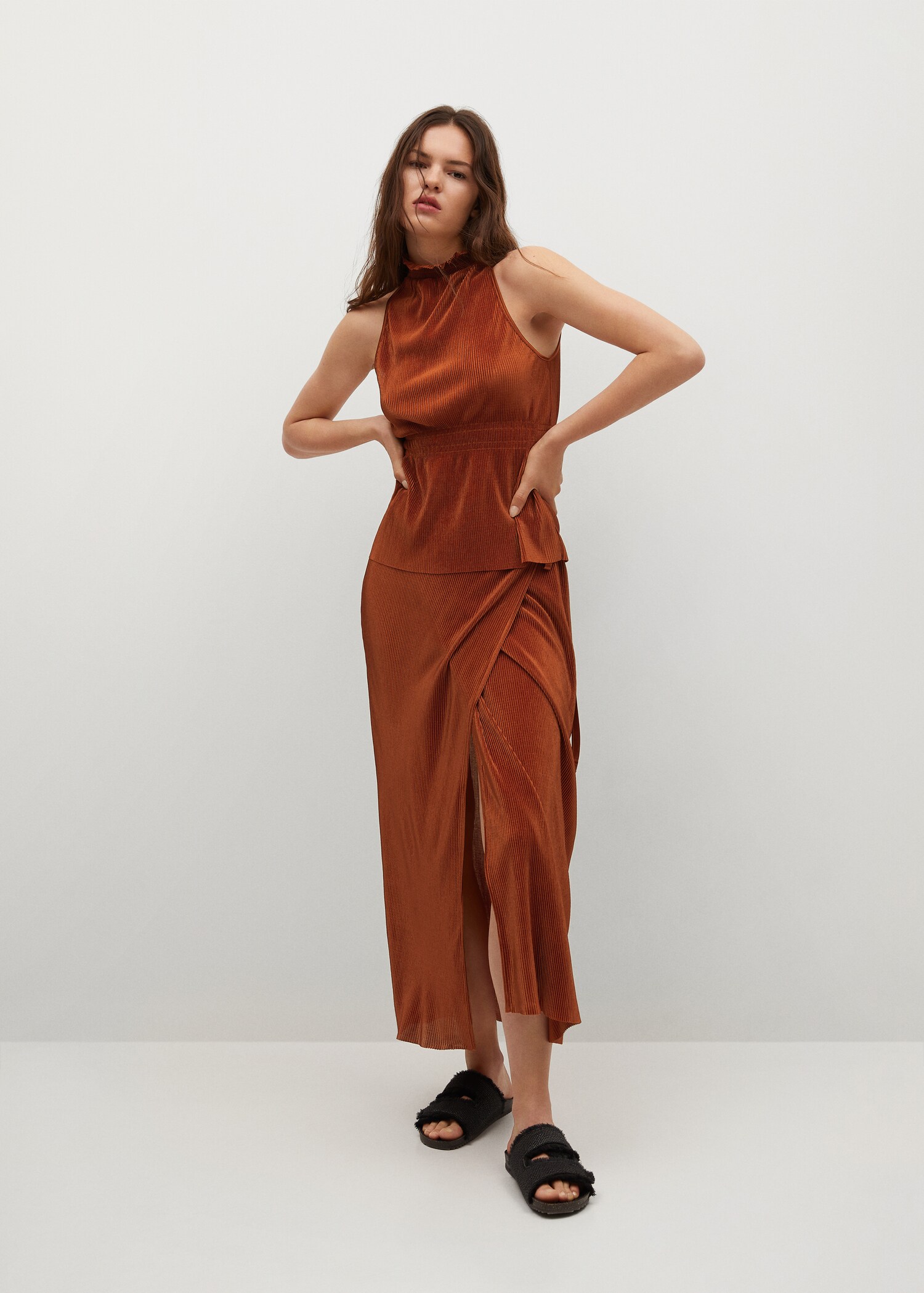 Pleated satin top - General plane