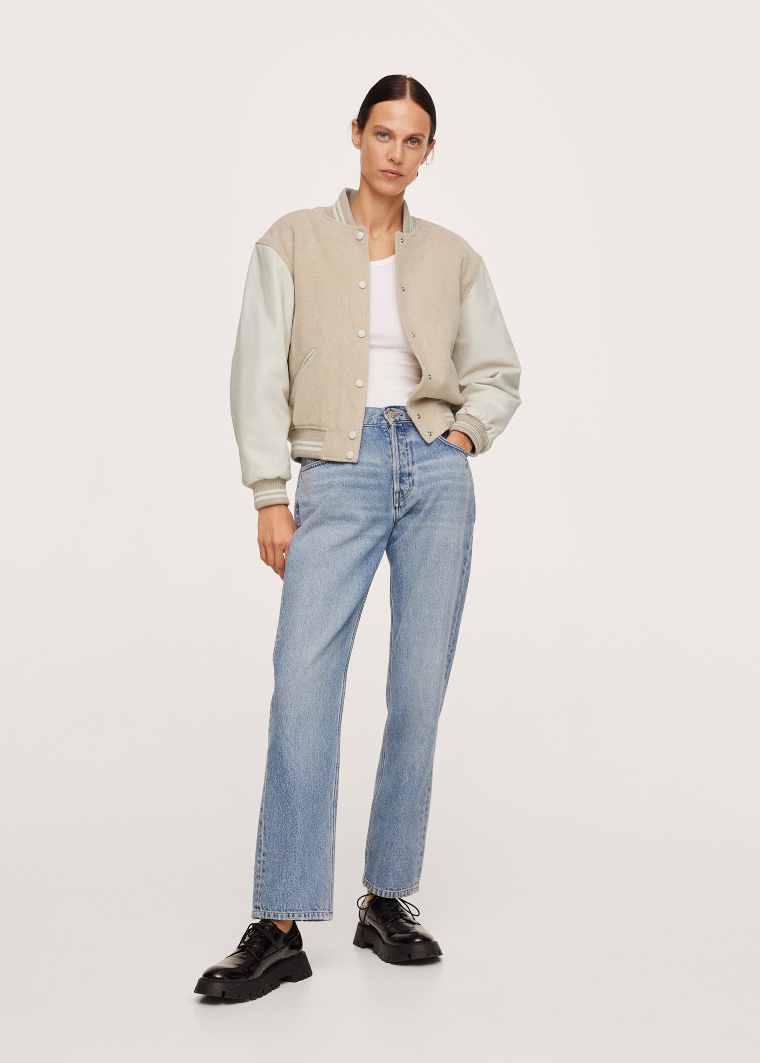 Bomber combinada piel lana - Plano general