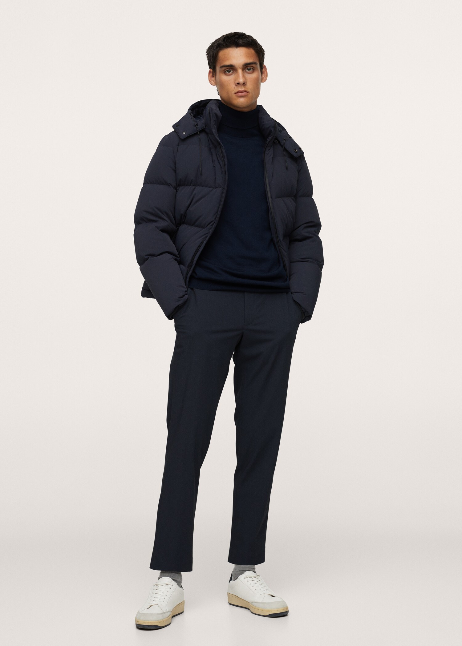 Turtleneck wool sweater - General plane