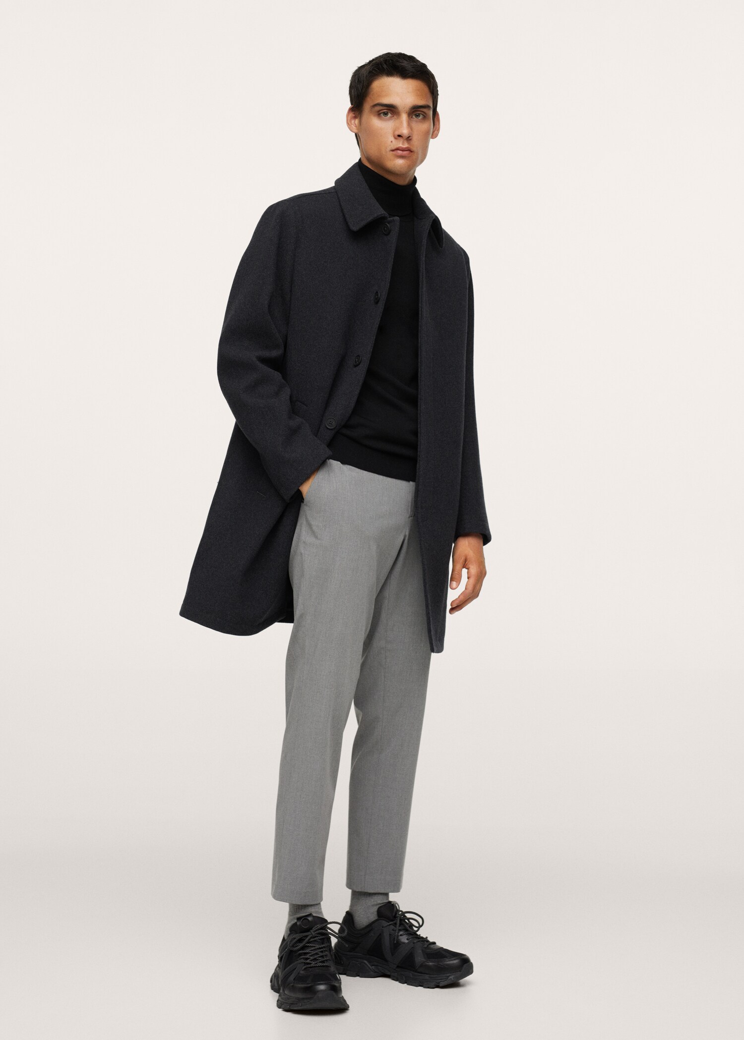 Turtleneck wool sweater - General plane