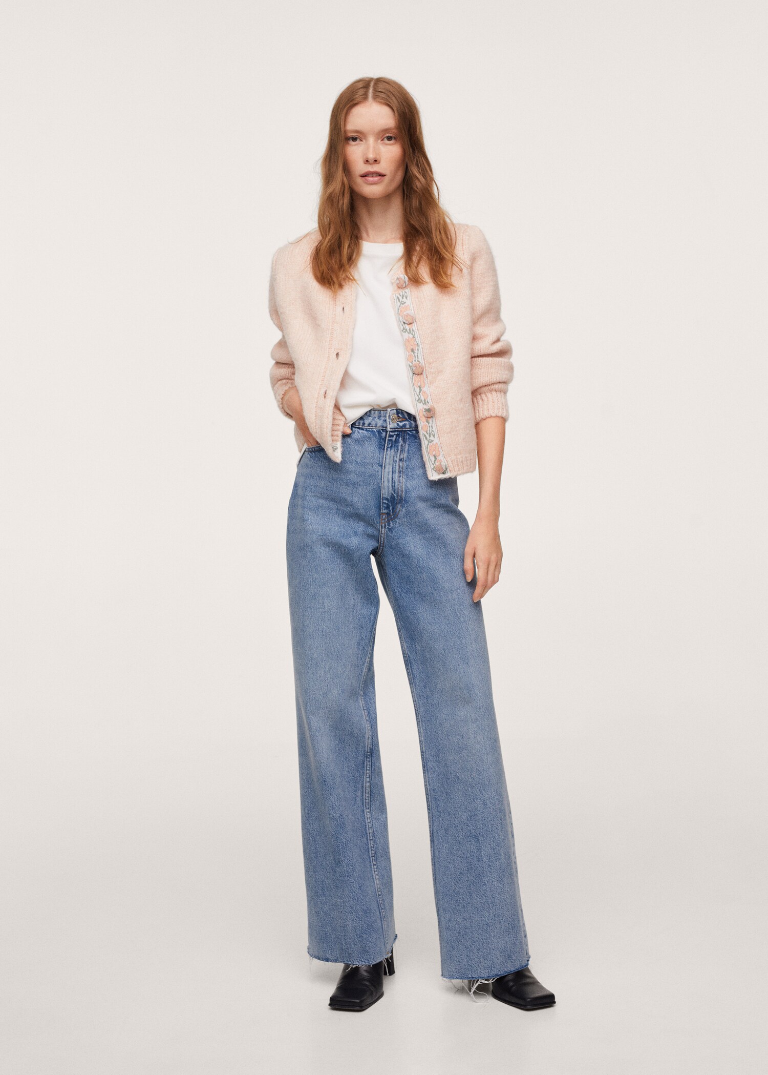 Chunky knit cardigan - General plane