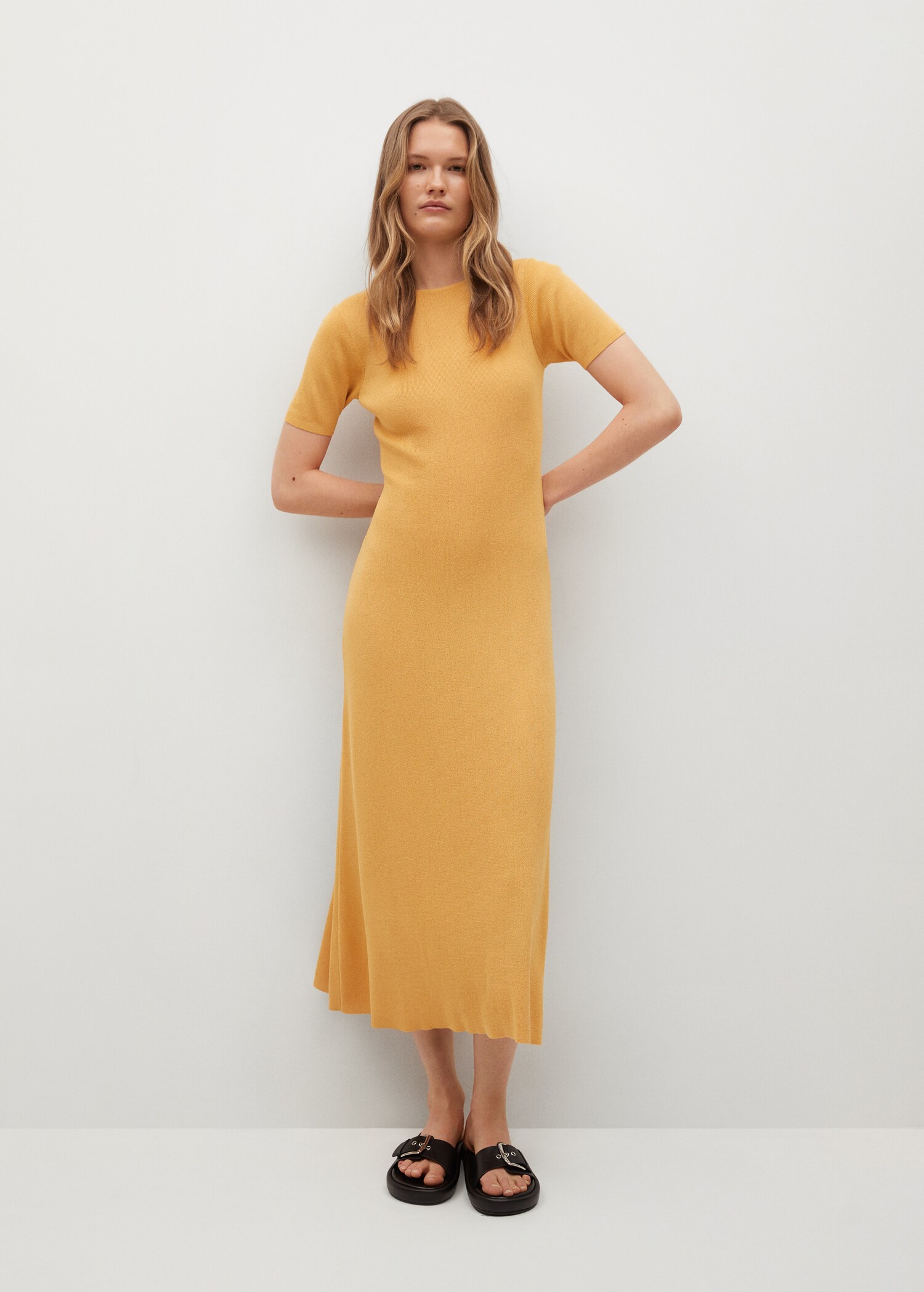 Side slit knit dress - General plane