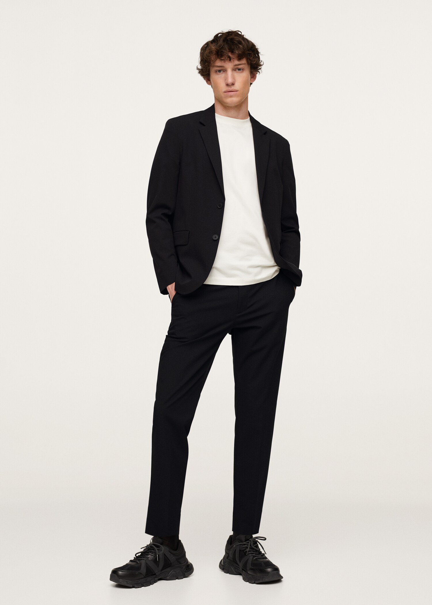 Pantalón traje slim fit stretch - Plano general