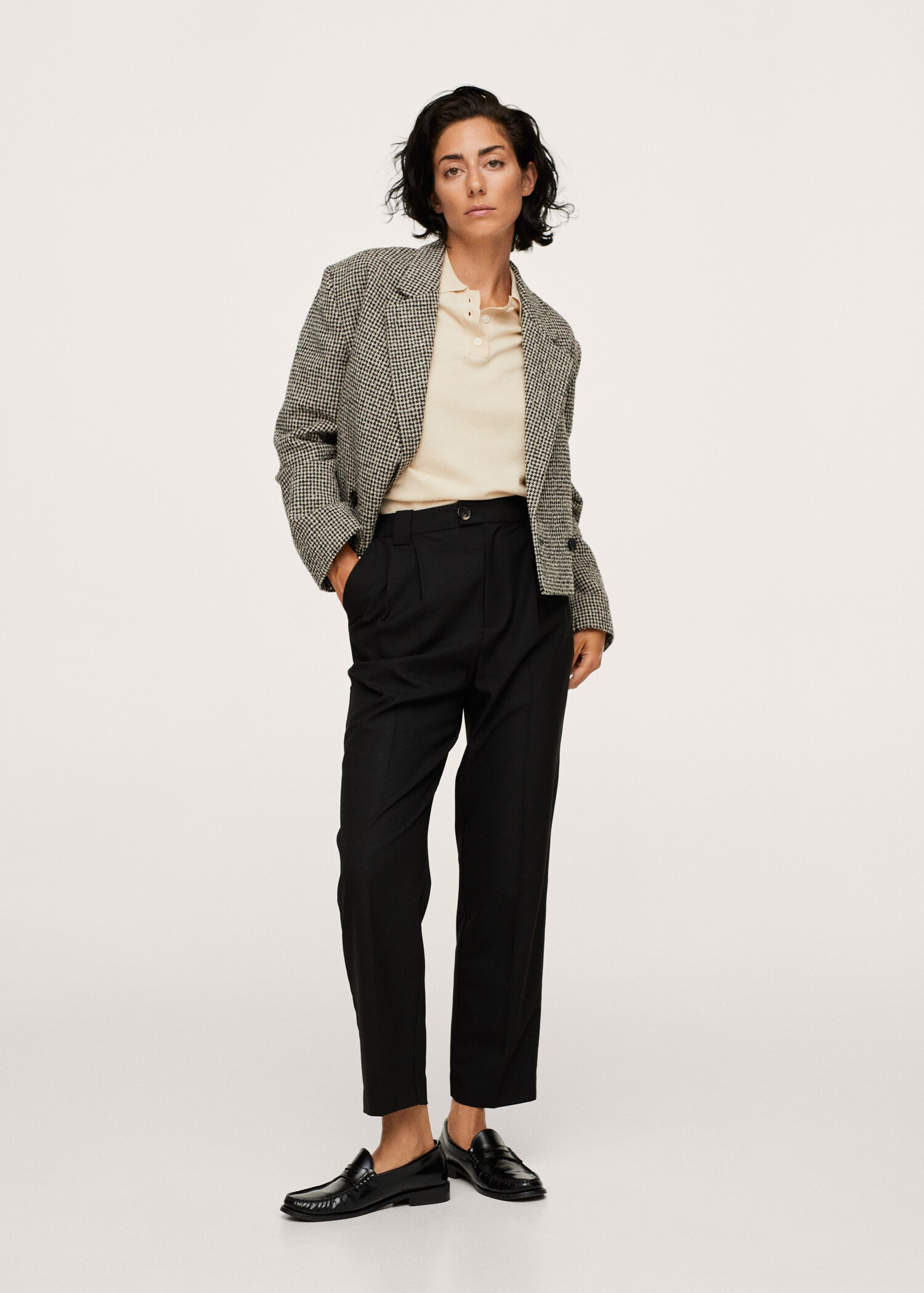 Pleated straight trousers - General plane