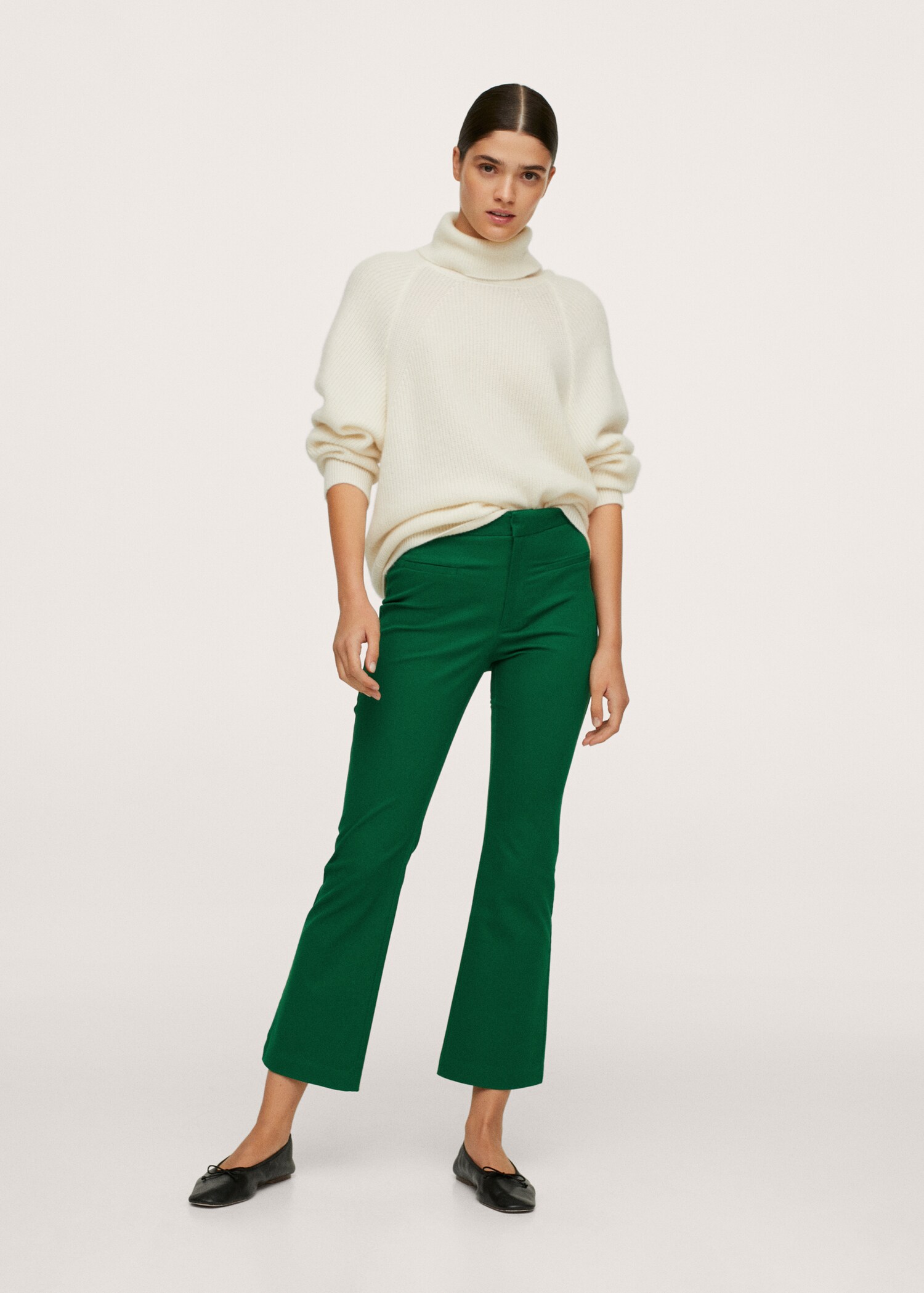 Flare crop trousers - General plane