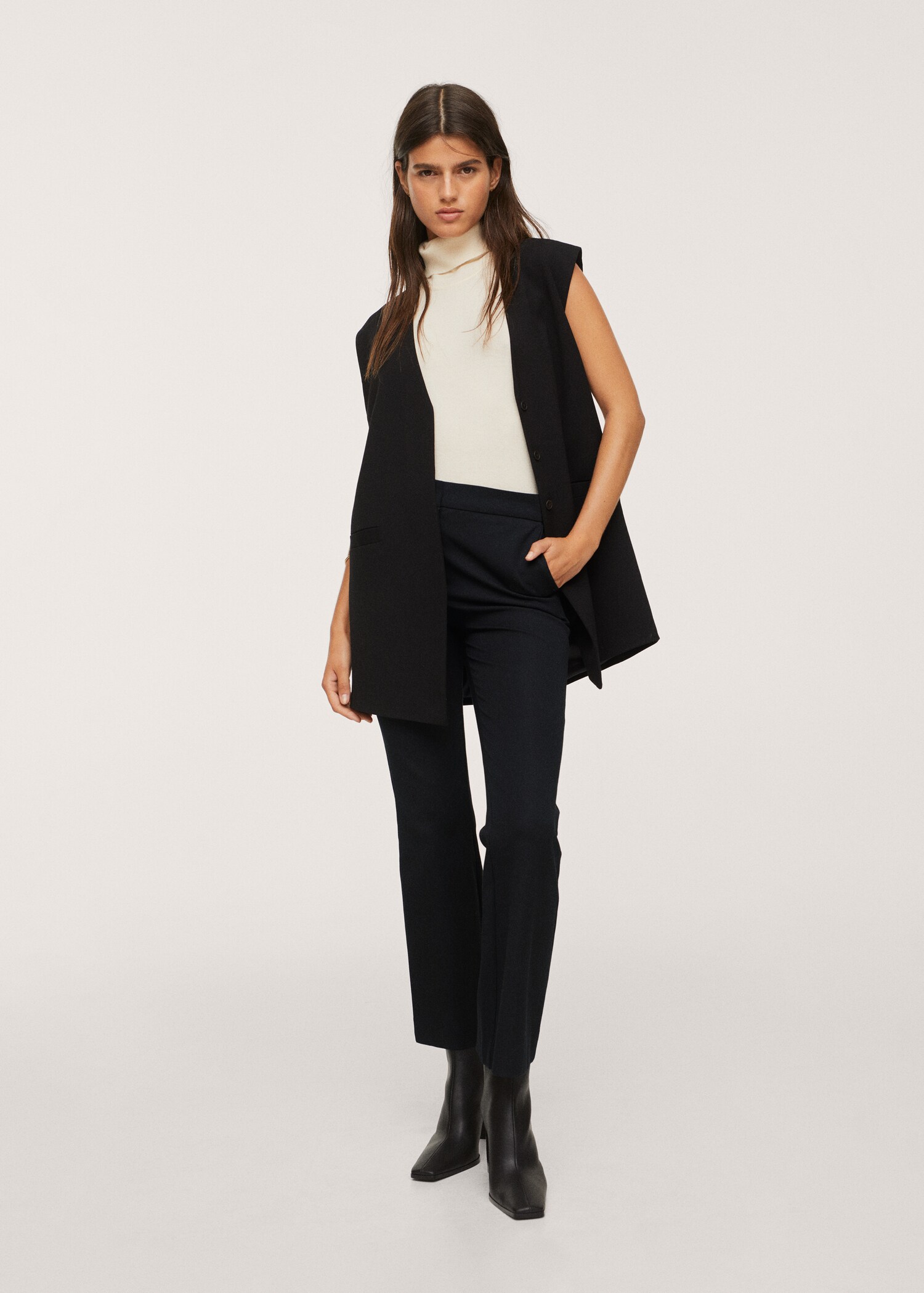 Pantalón flare crop - Plano general