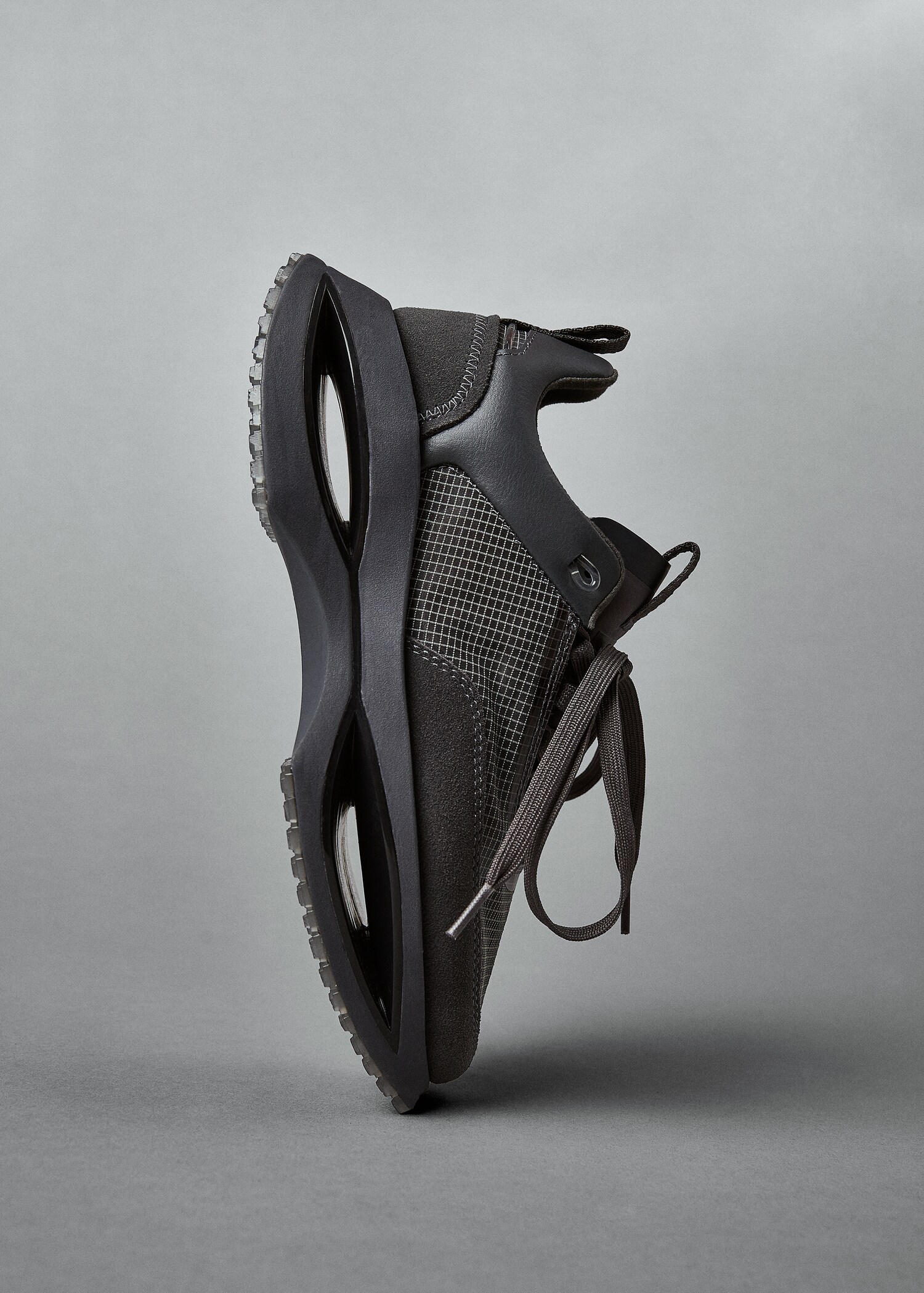 Leather trainers with transparent panels  - General plane