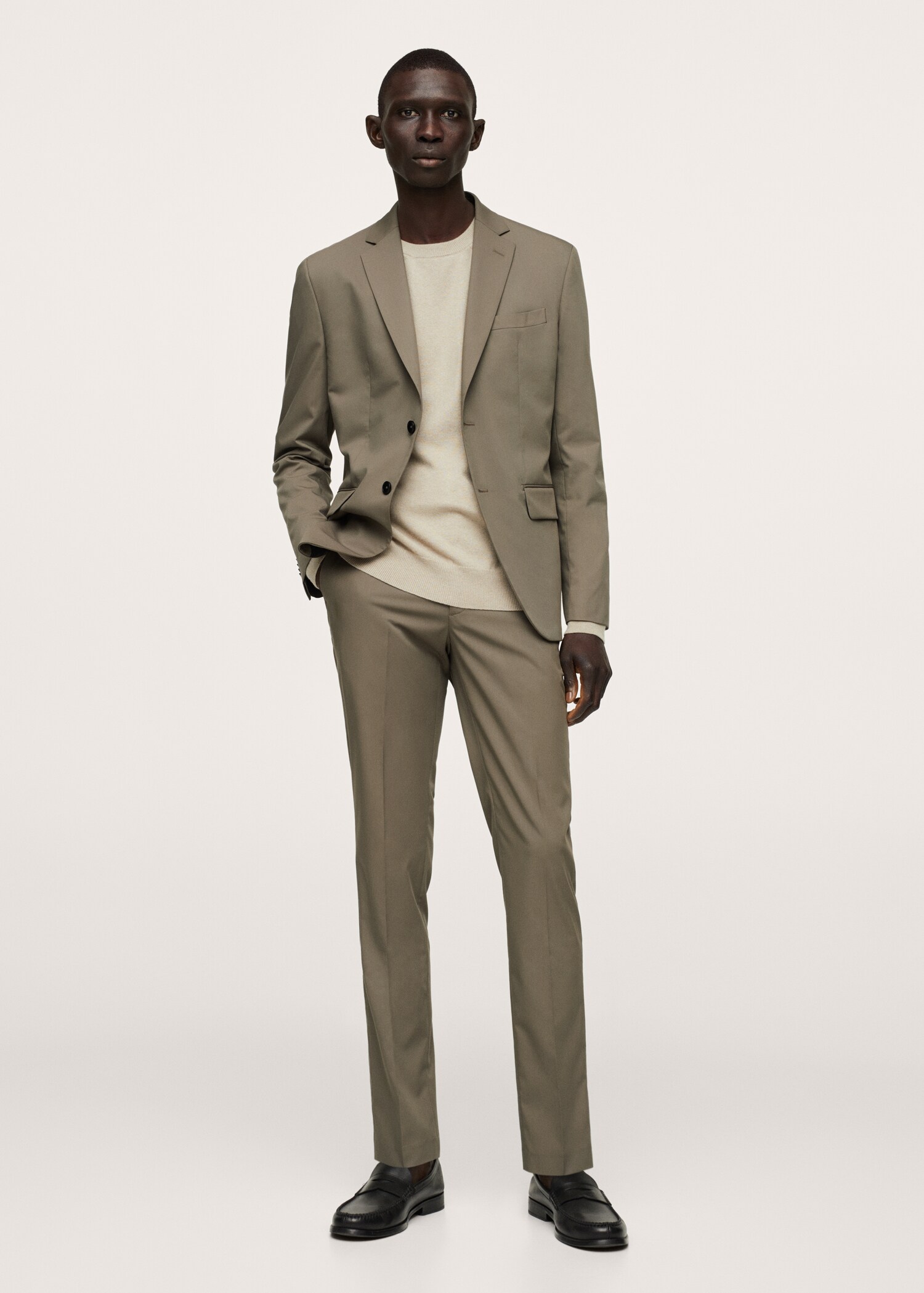 Americana traje slim fit - Plano general