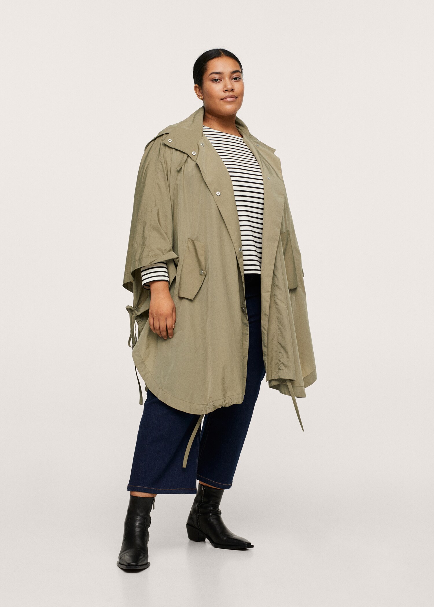 Hooded oversize cape - General plane