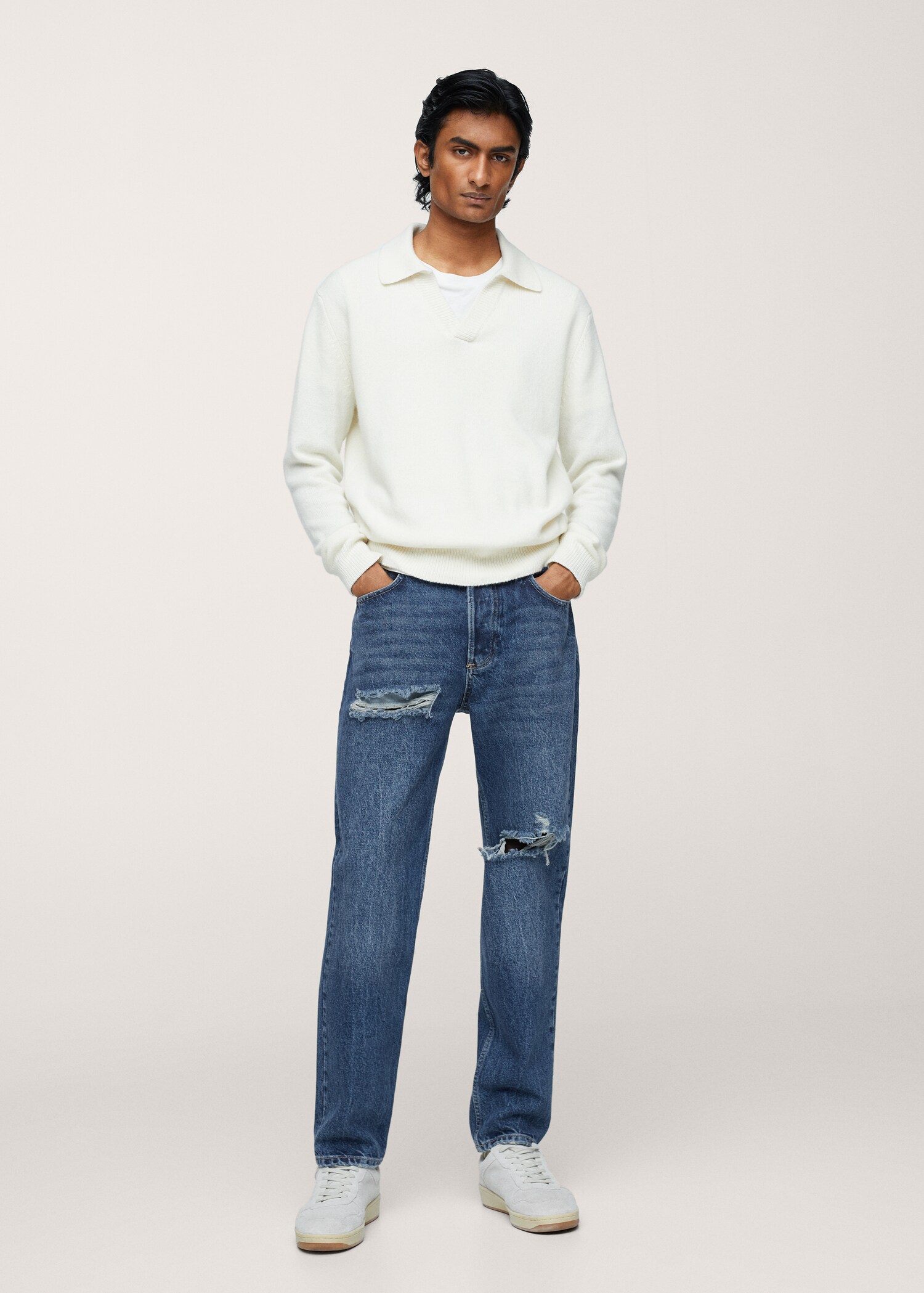 Jeans straight-fit rotos  - Plano general
