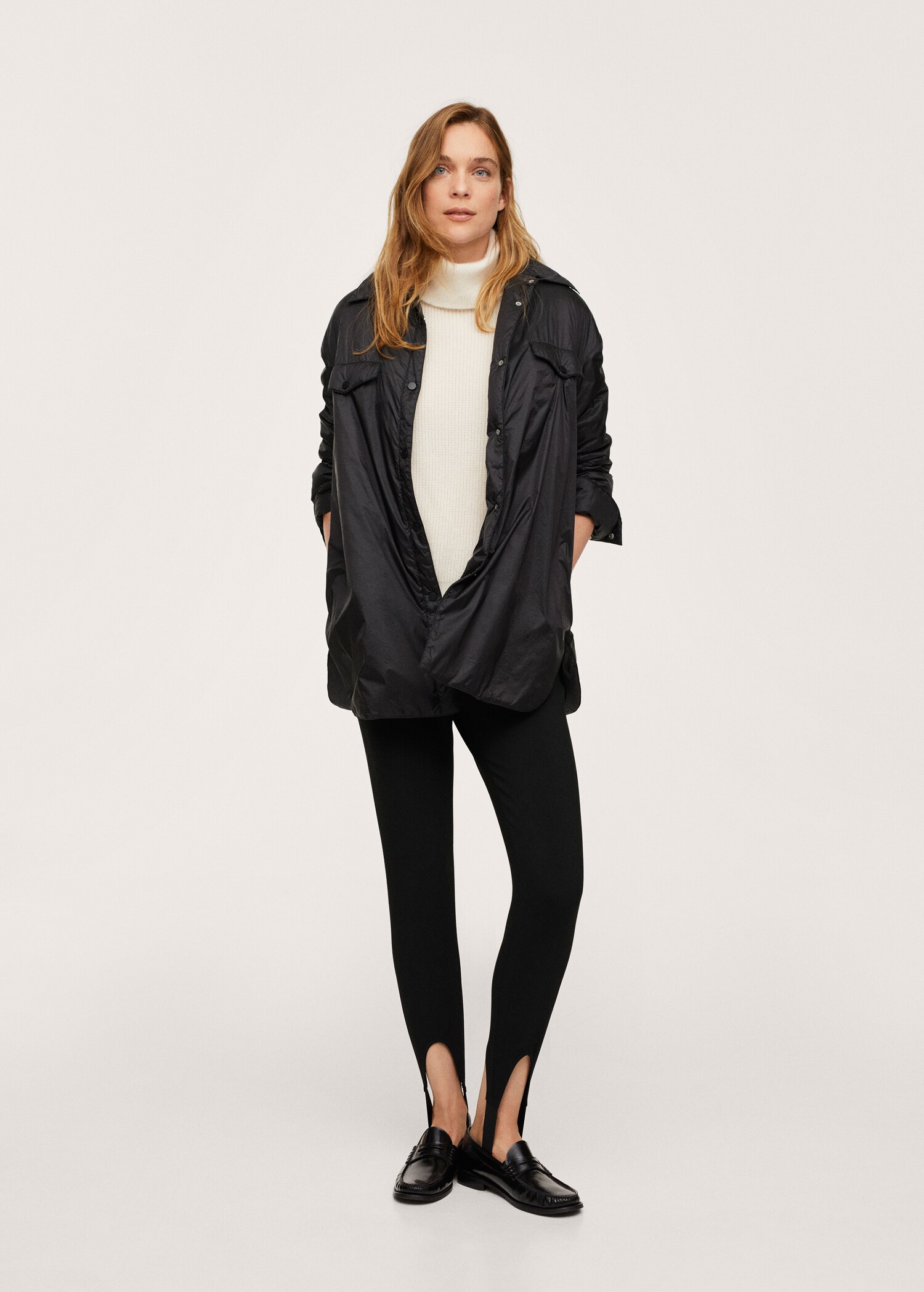 Chaqueta acolchada solapas - Plano general