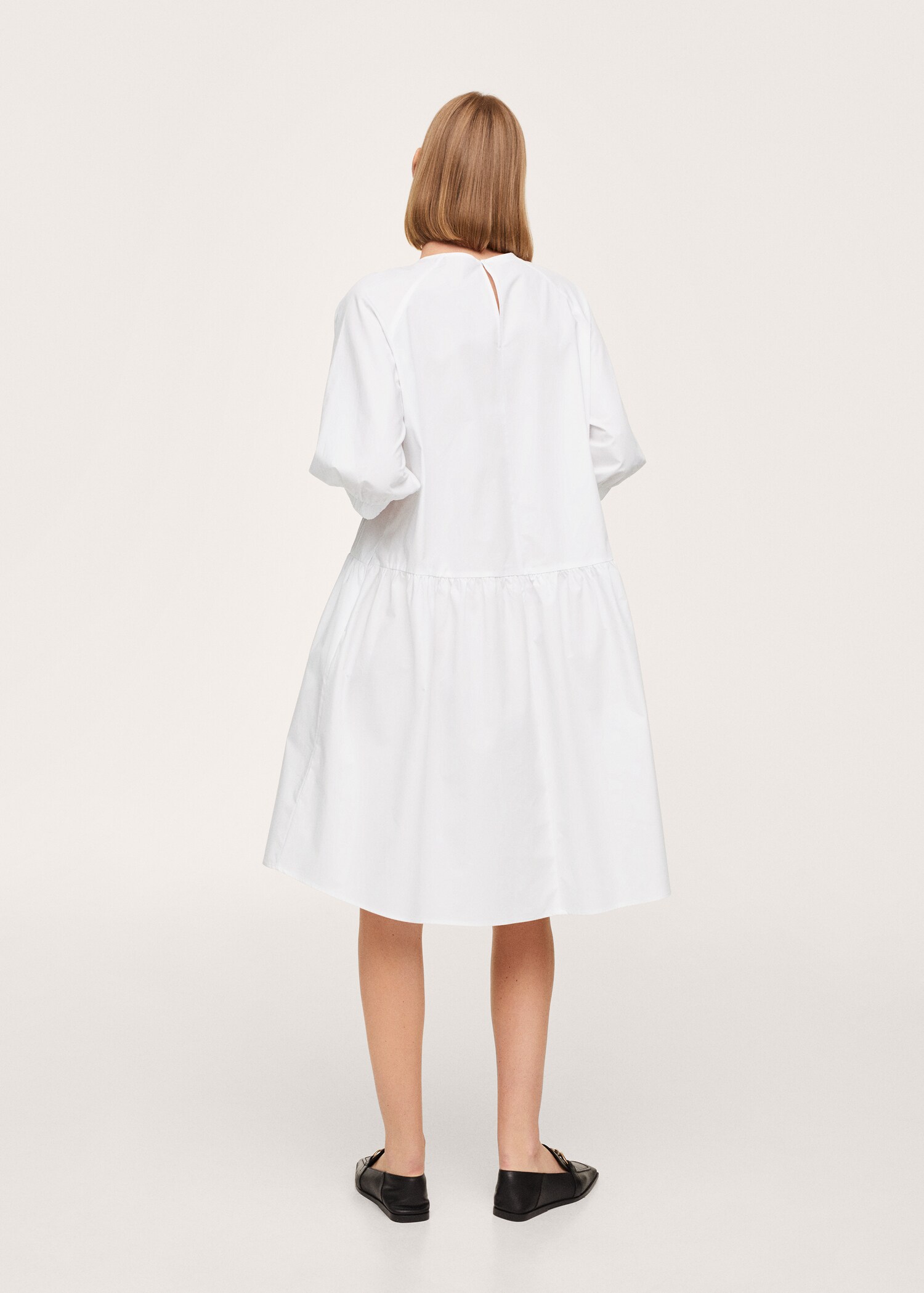 Puffed sleeves cotton dress - Reverse of the article