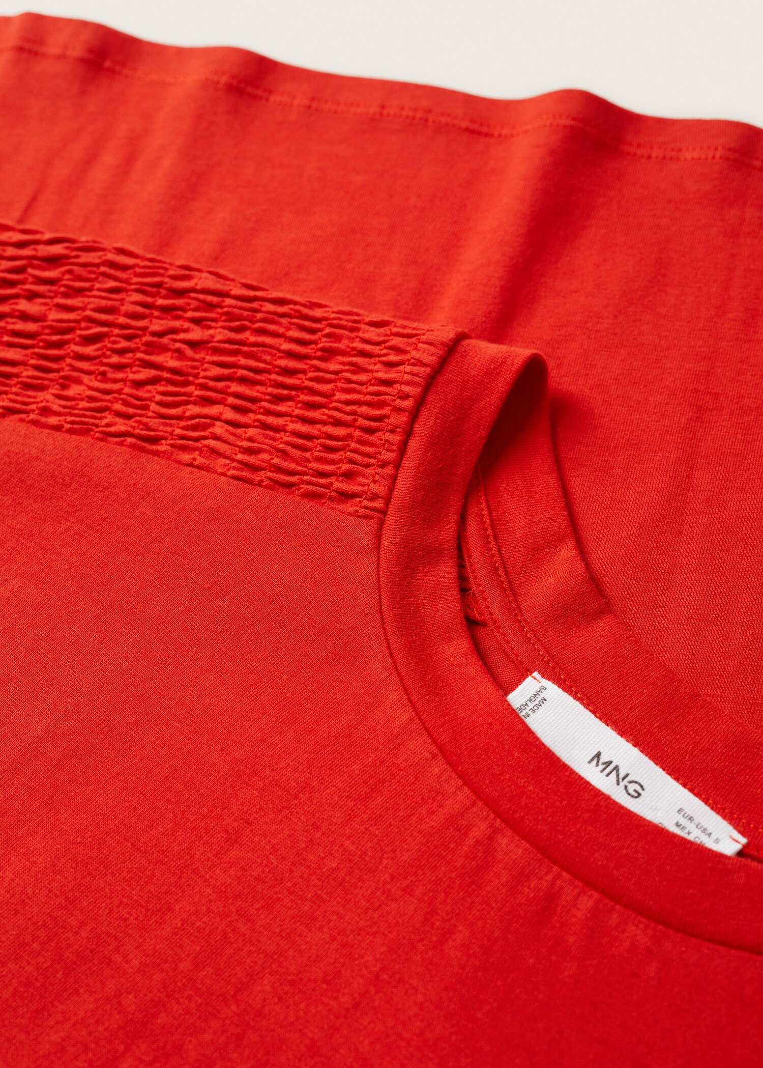Gathered cotton t-shirt - Details of the article 8