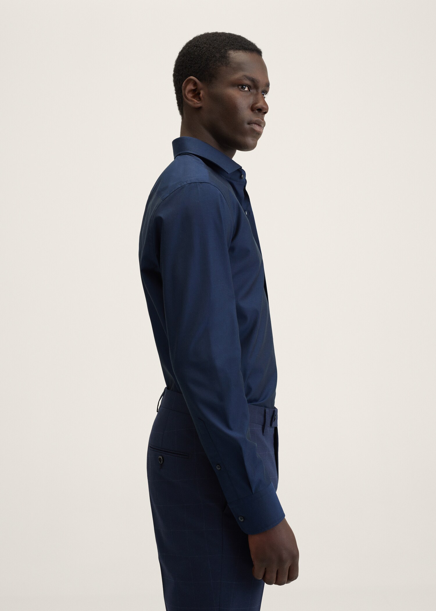 Slim fit cotton suit shirt - Details of the article 2