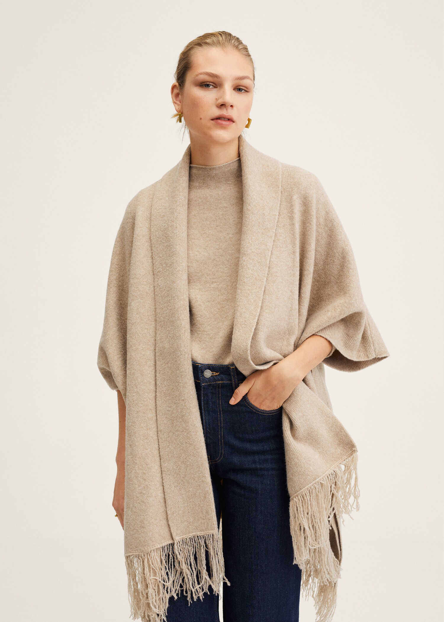 Fringe knit cape - Medium plane