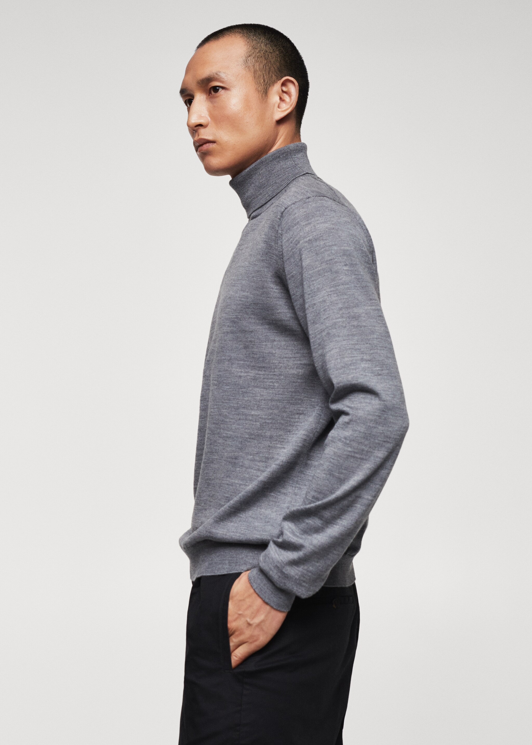 Turtleneck wool sweater - Details of the article 2