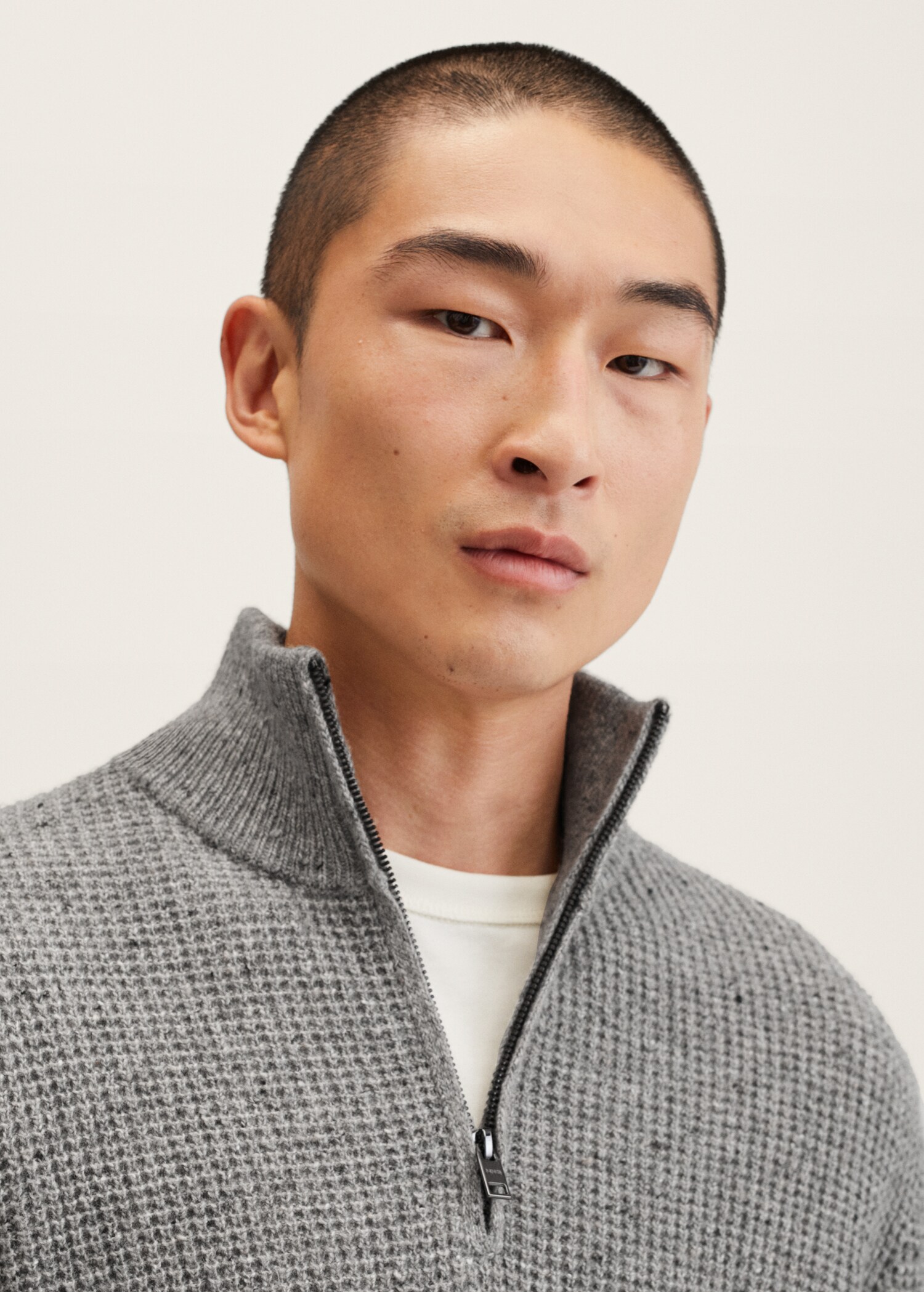 Wool zip neck jumper - Details of the article 2