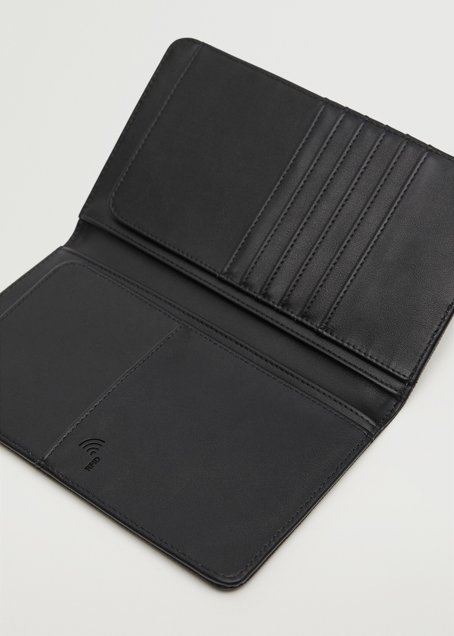 Billetera safiano anti contact-less - Plano medio