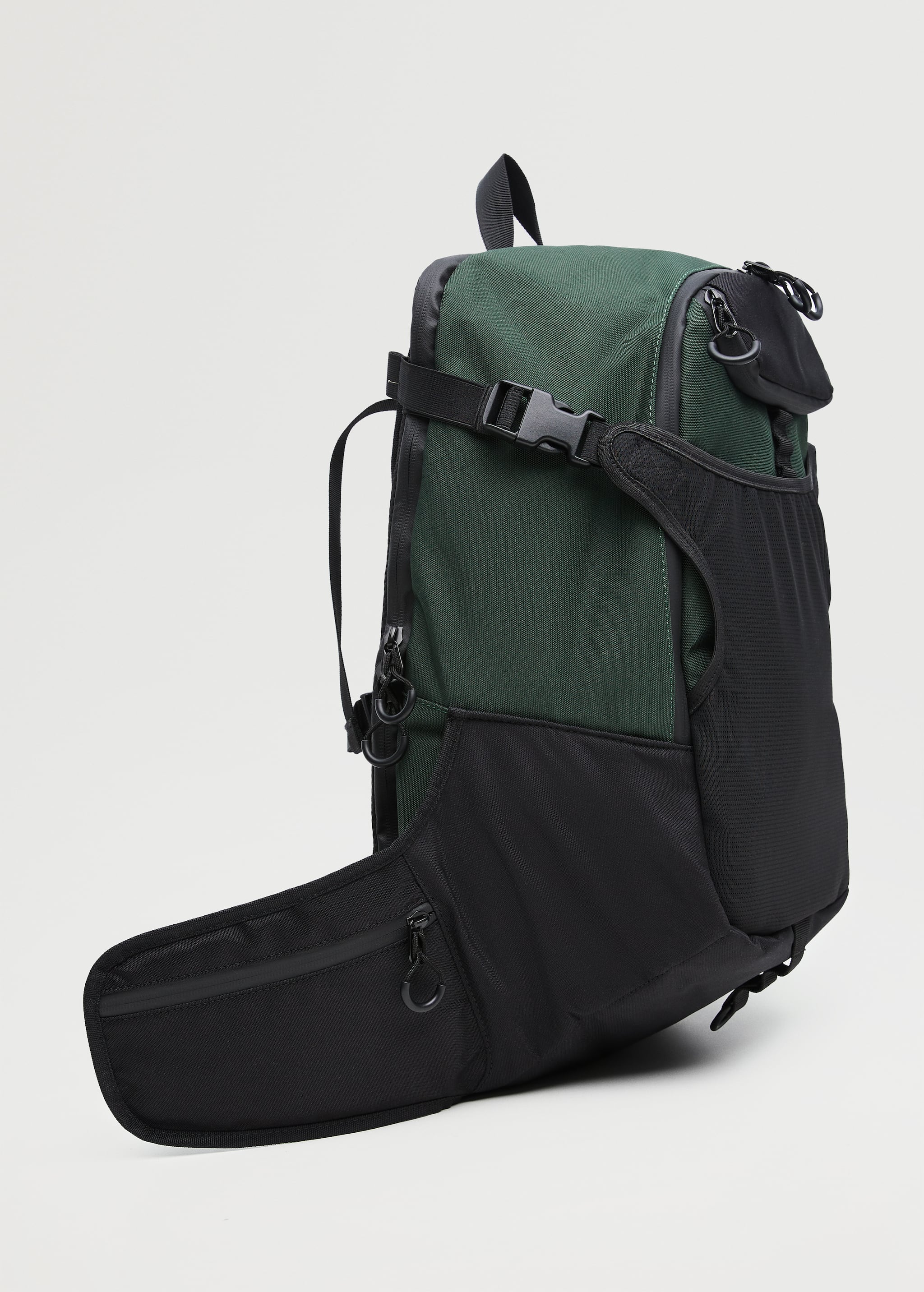 Multifunctional contrasting backpack - Medium plane