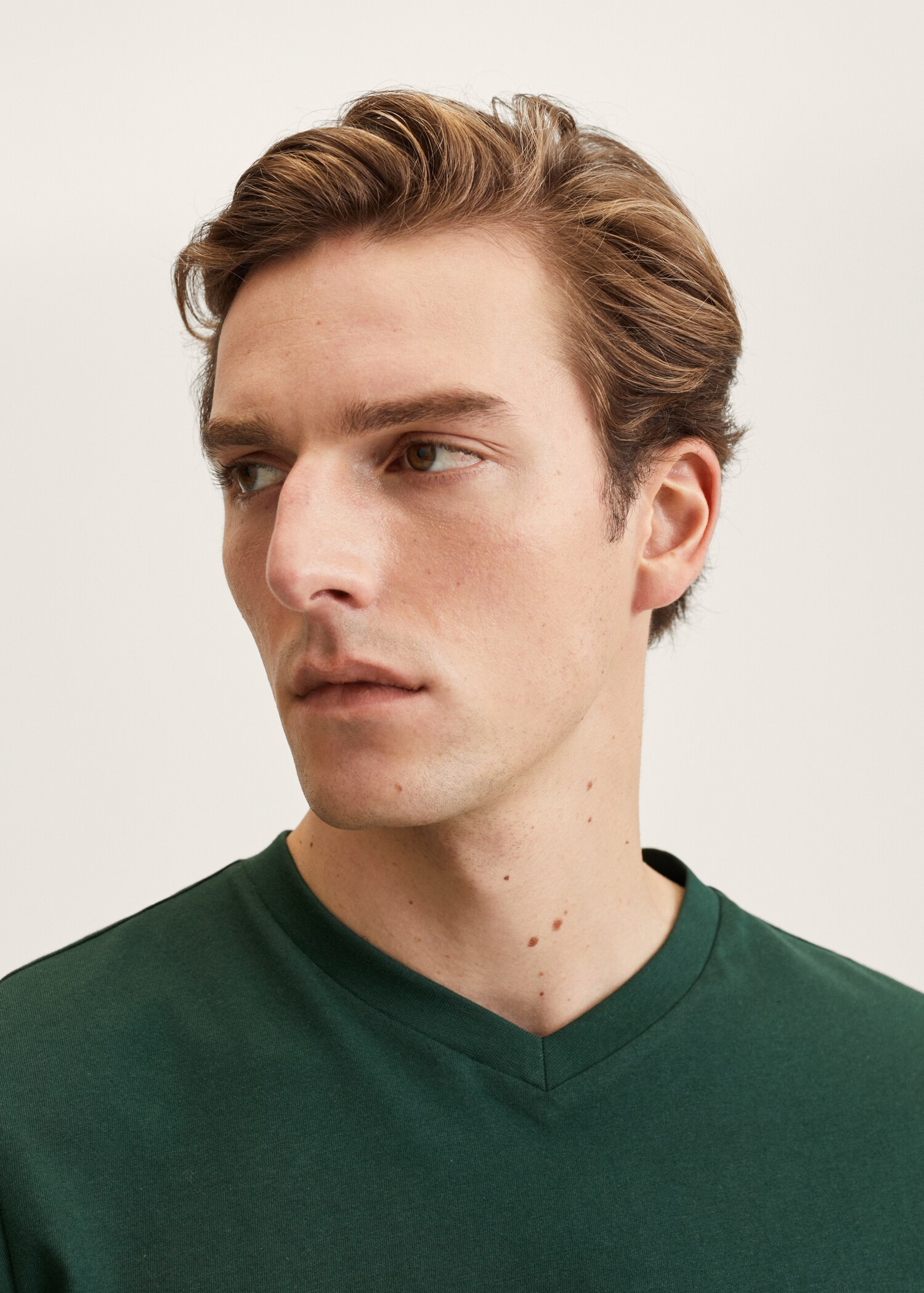 Sustainable cotton basic T-shirt - Details of the article 1