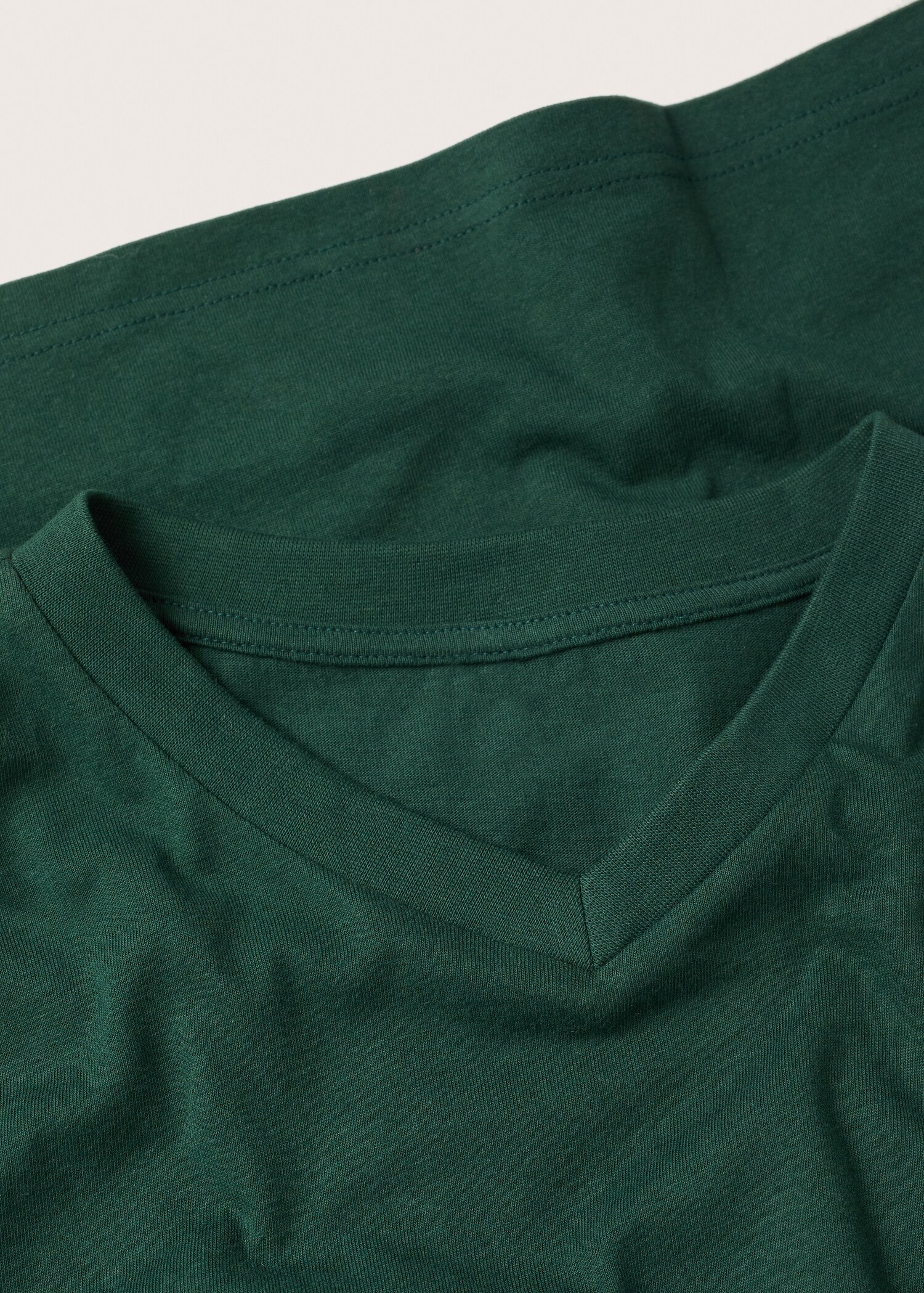 Sustainable cotton basic T-shirt - Details of the article 8
