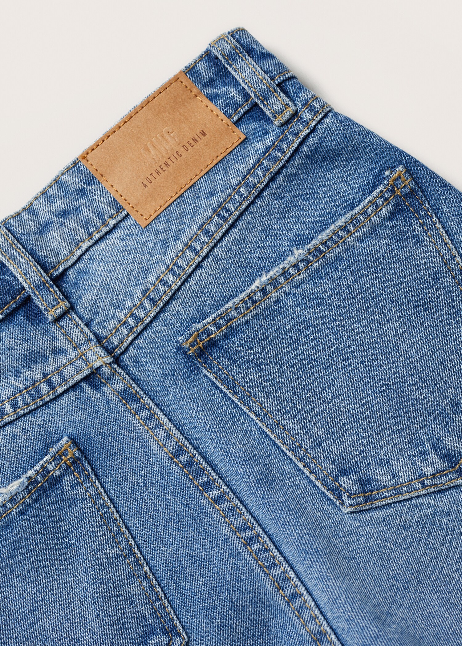 High-waist wideleg jeans - Details of the article 8