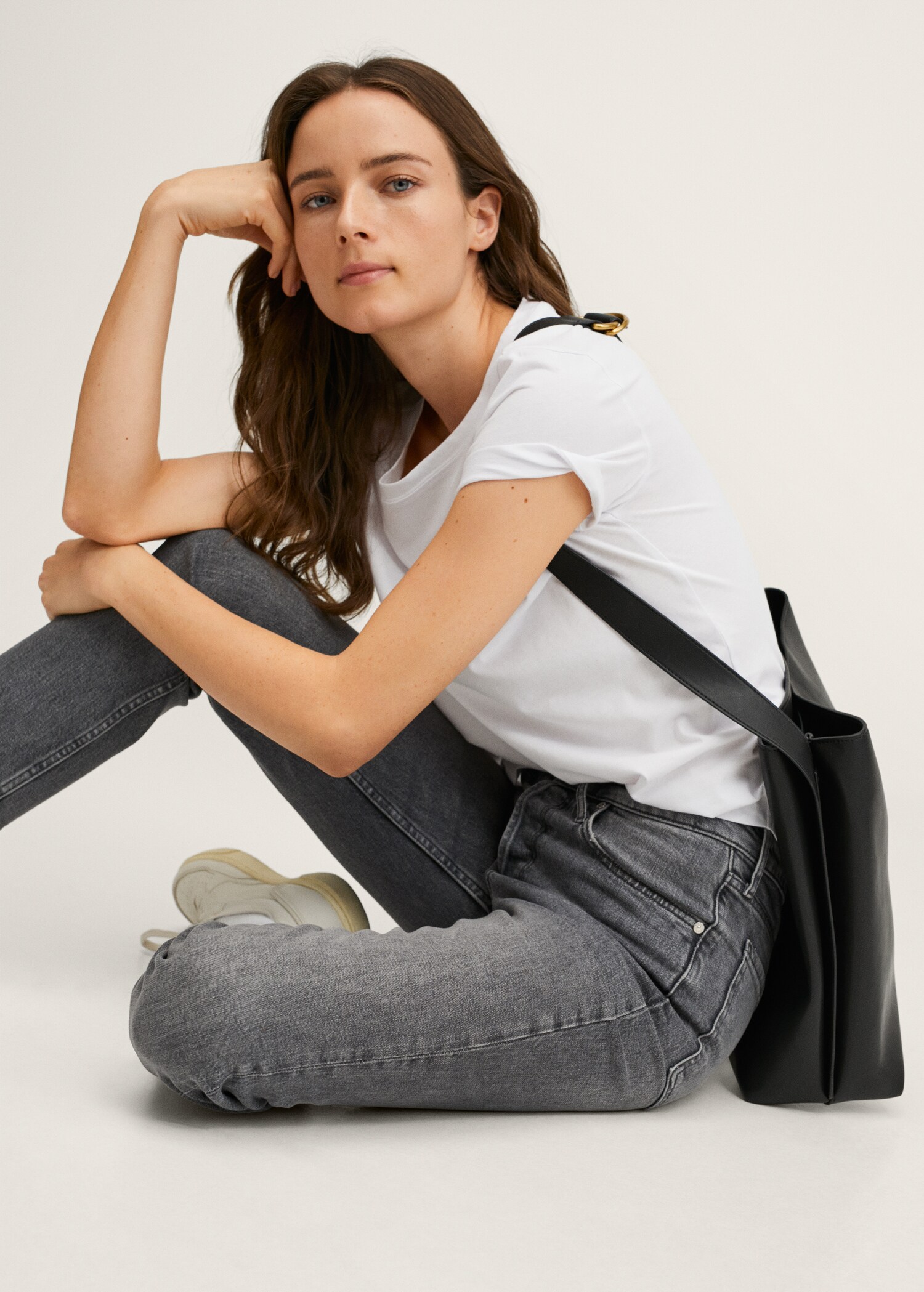 Slim mid-rise cropped jeans - Details of the article 2