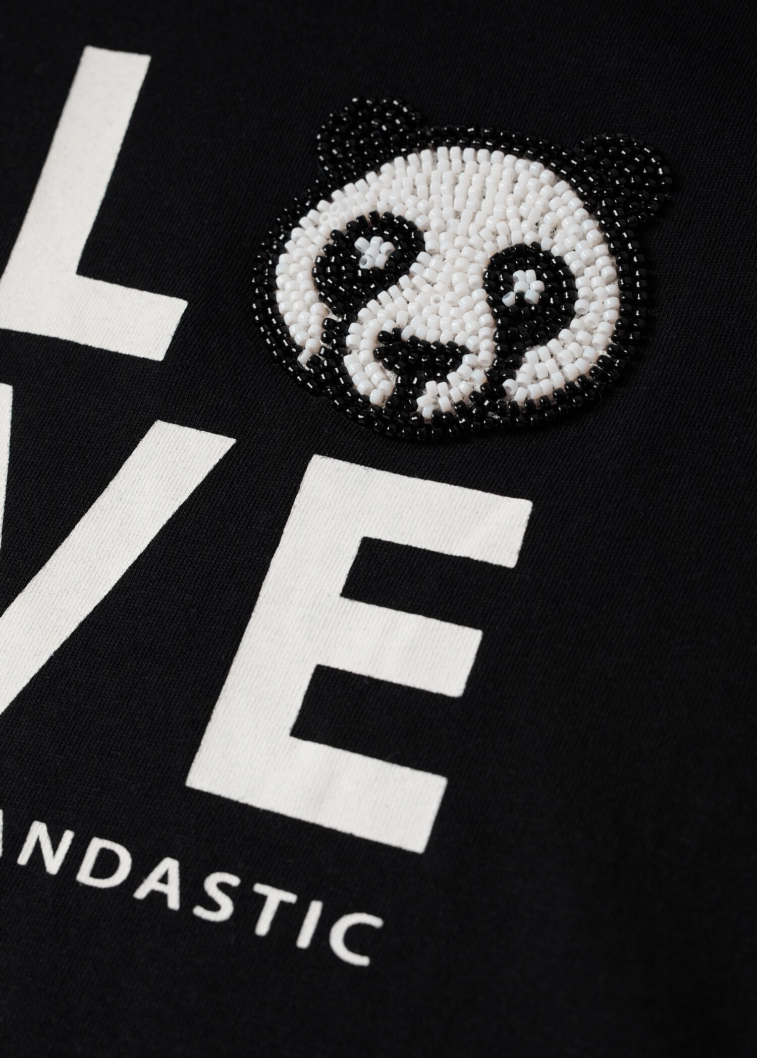 Long-sleeved t-shirt with beads - Details of the article 8