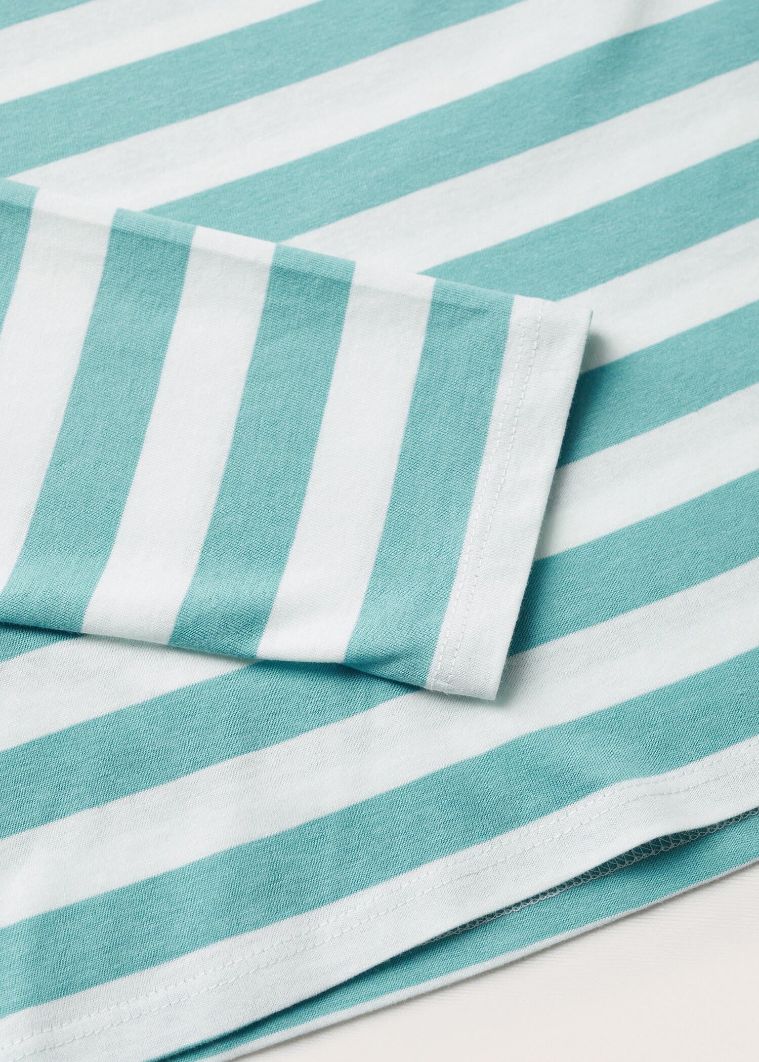 Striped long sleeves t-shirt - Details of the article 8