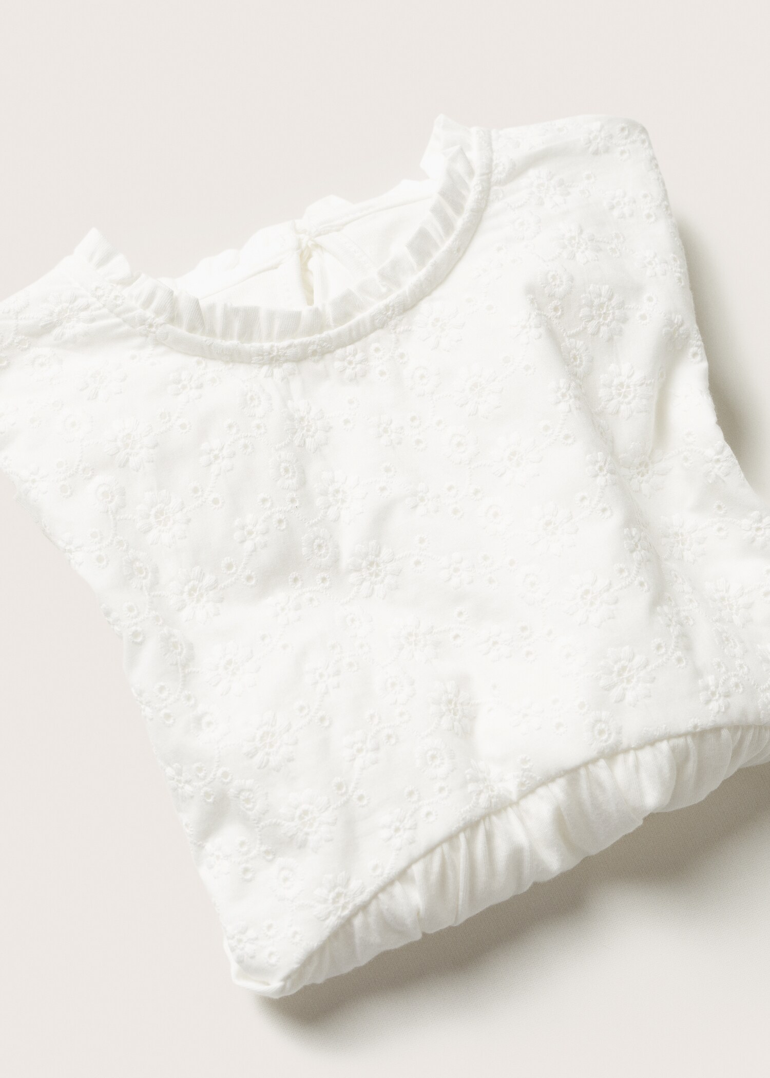 Embroidered long-sleeved t-shirt - Details of the article 8