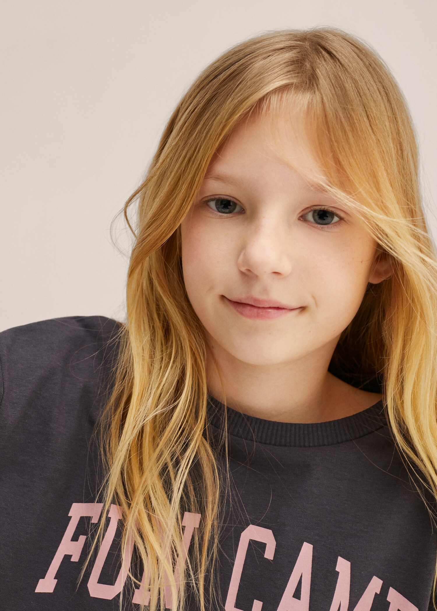Long-sleeved t-shirt with message - Details of the article 1