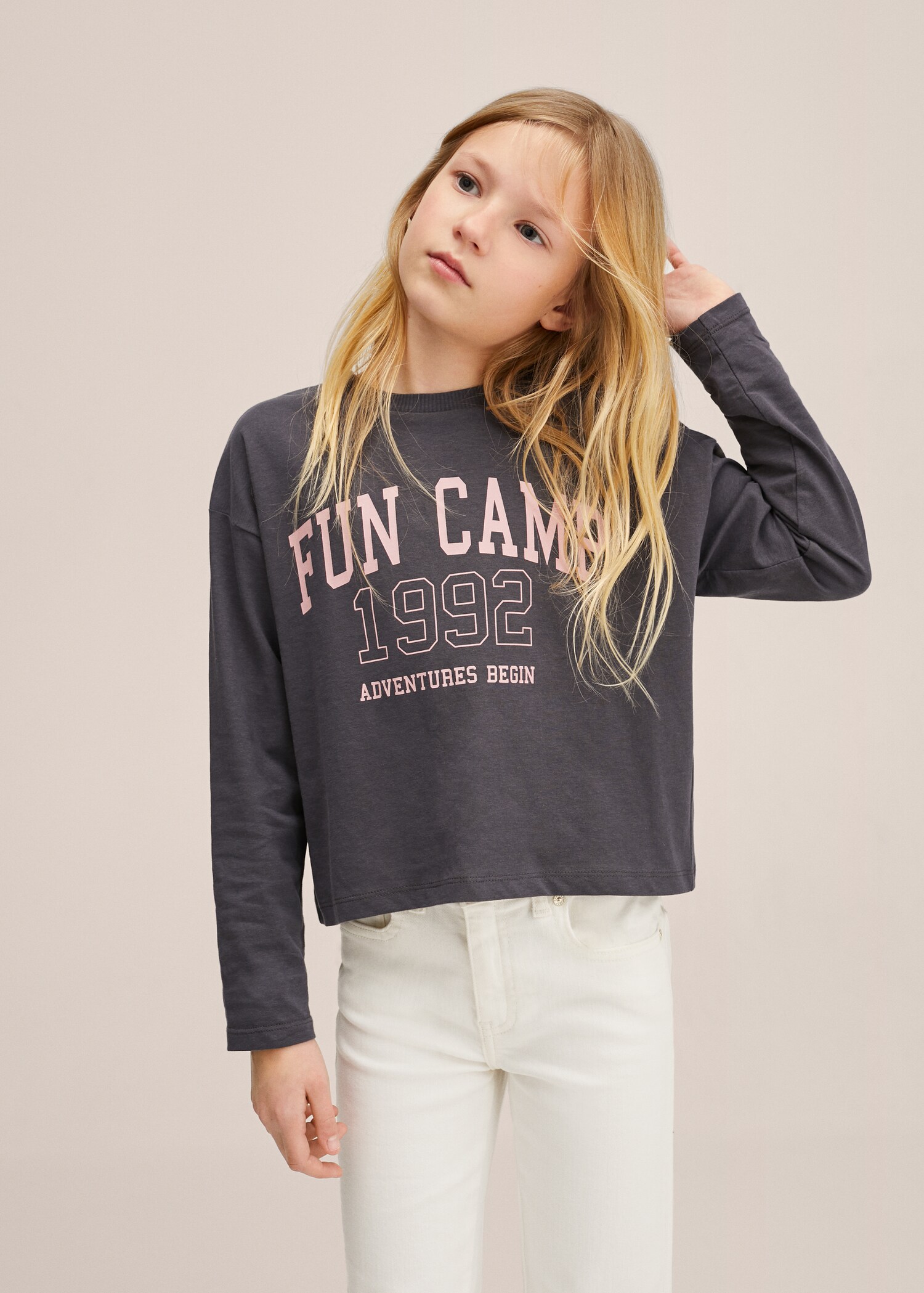 Long-sleeved t-shirt with message - Details of the article 2